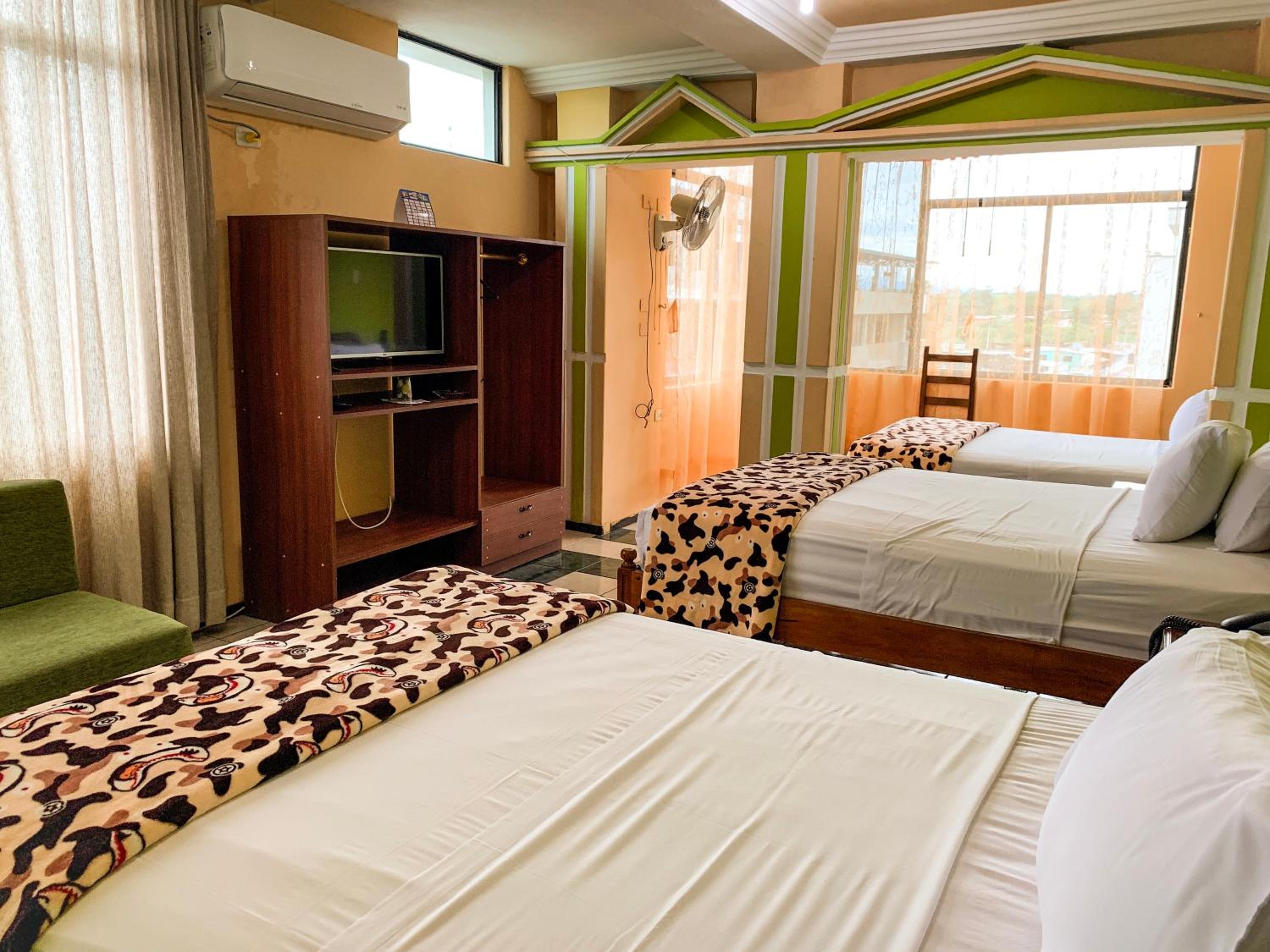 Standard Triple Room with Fan