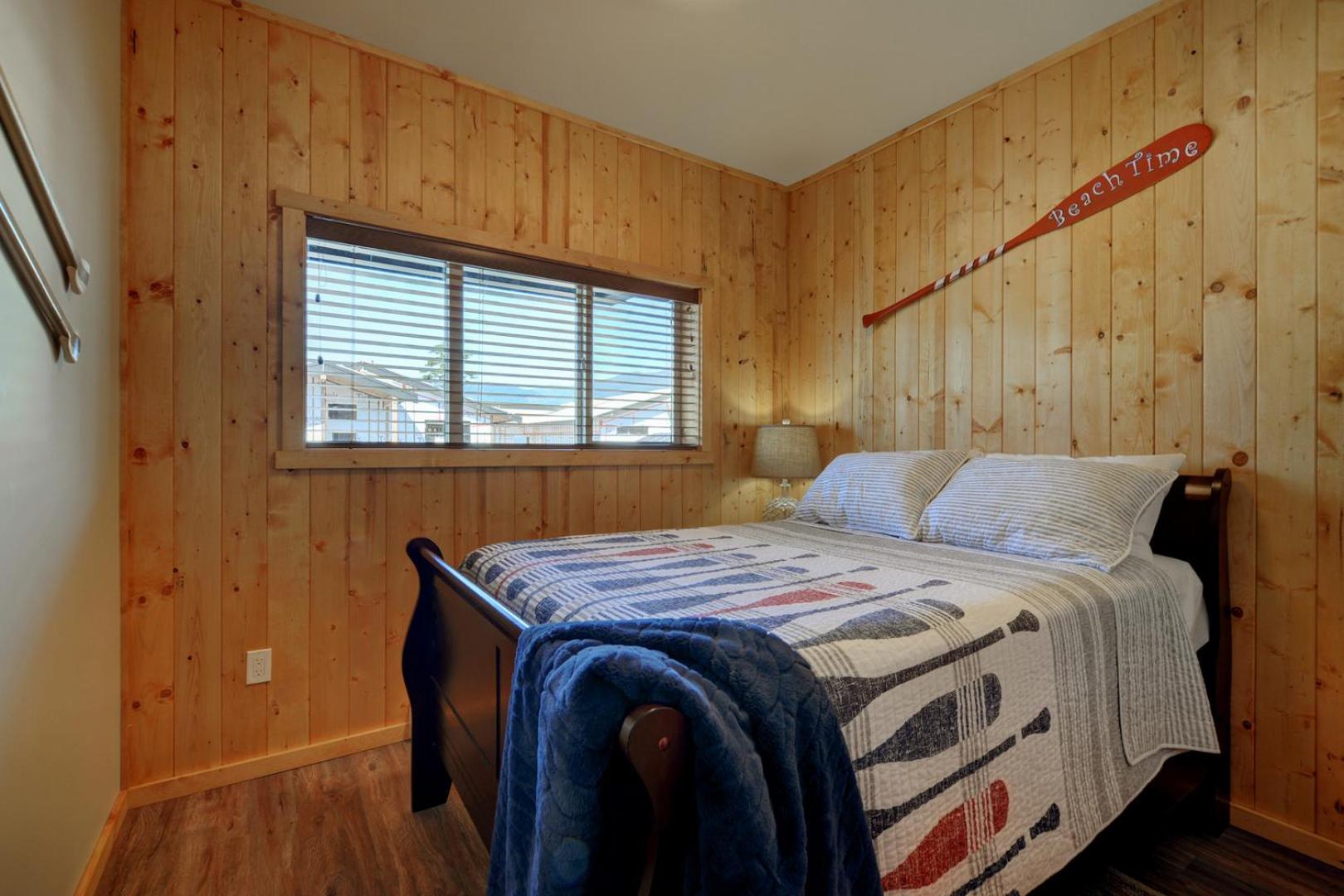 Three-Bedroom House photo 1