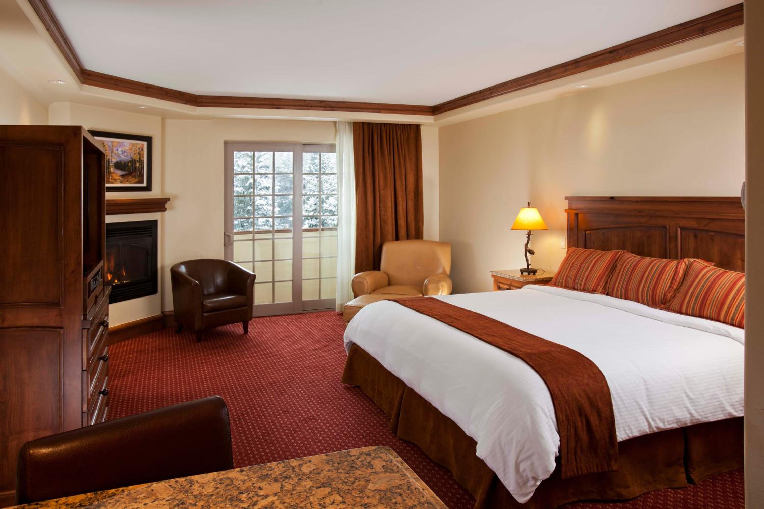 Premium Room with Mountain View