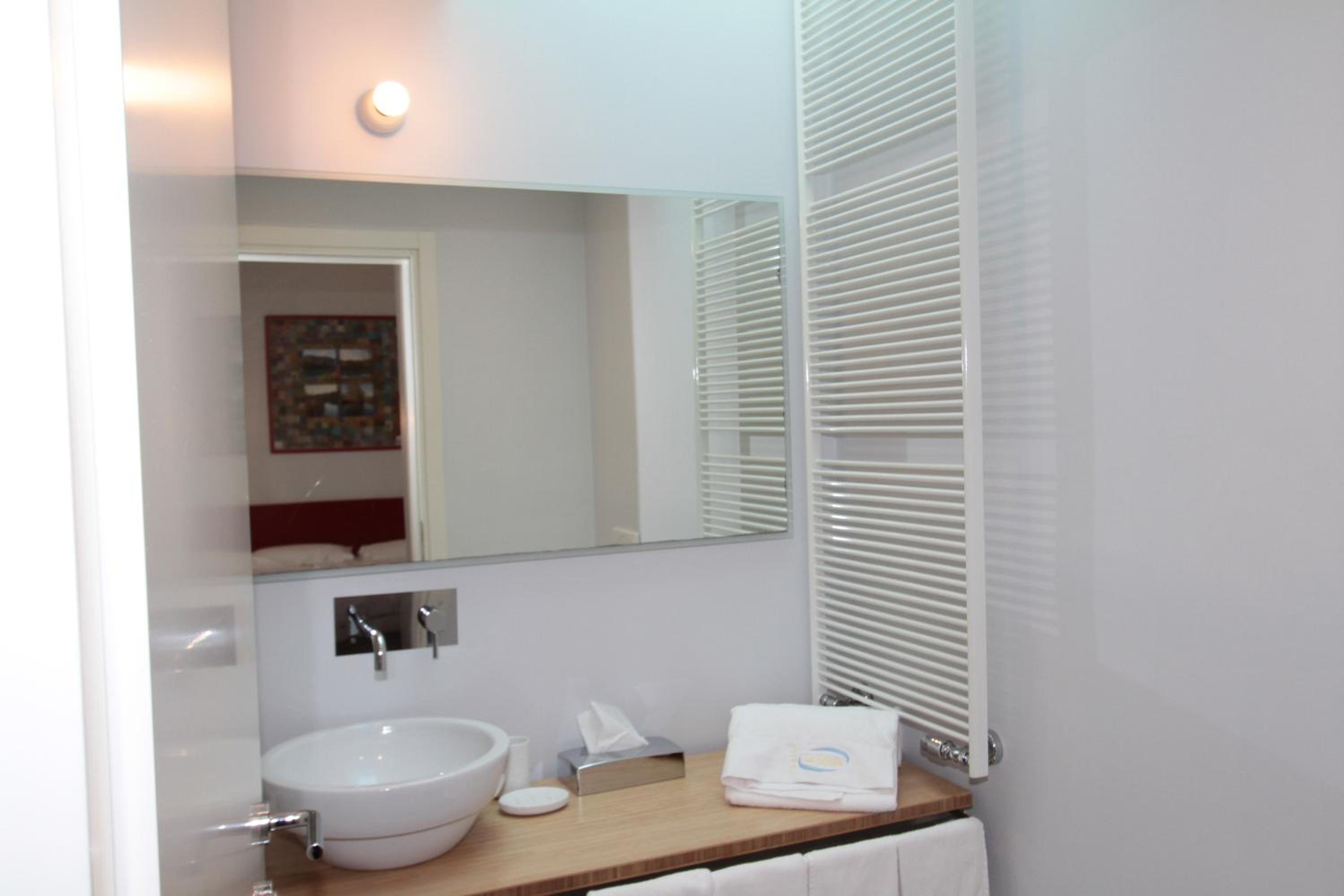 Standard Double Room photo 2