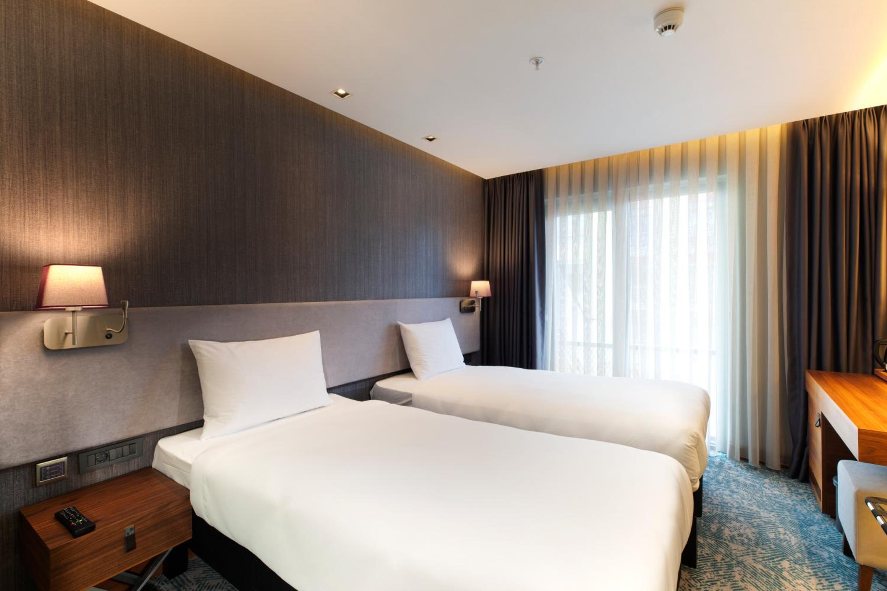 Standard Twin Room photo 1