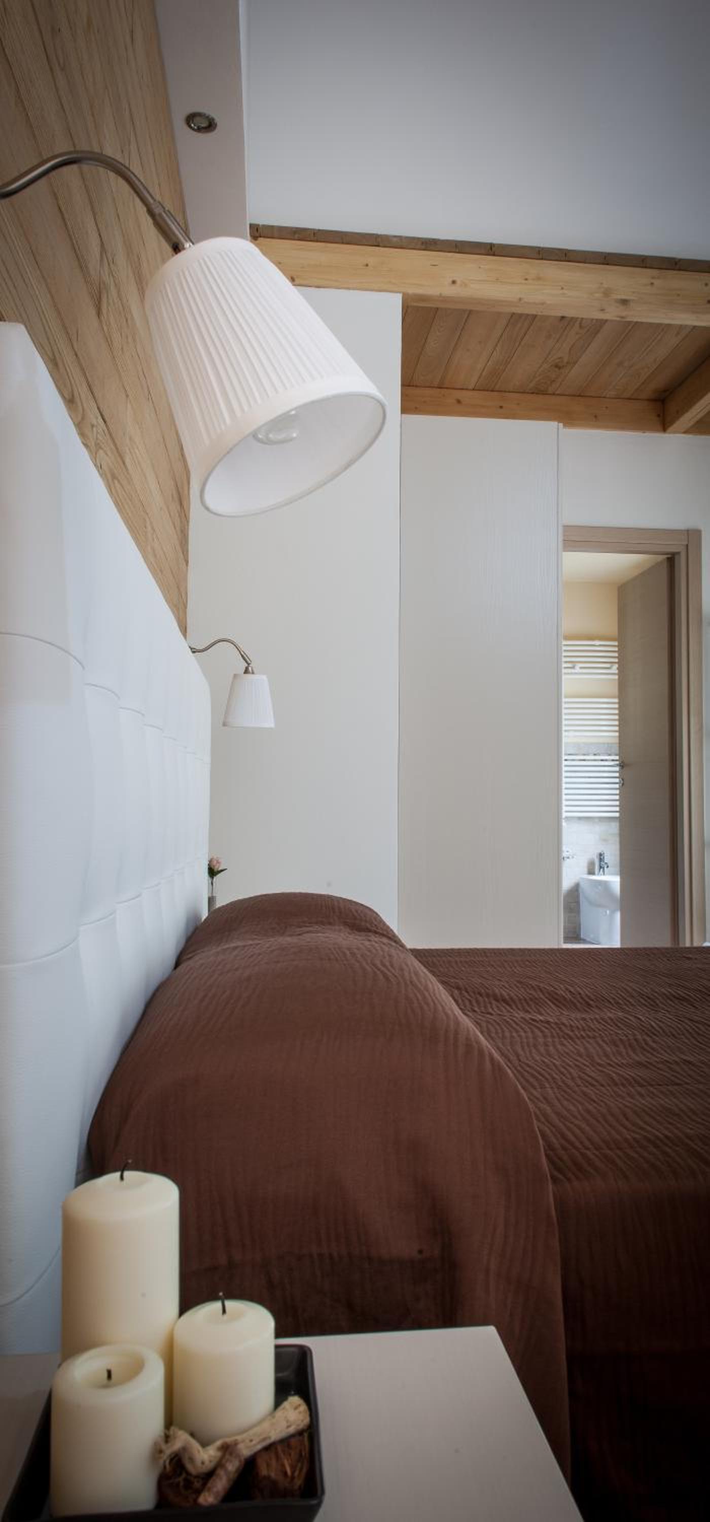Double Room - Photo 15