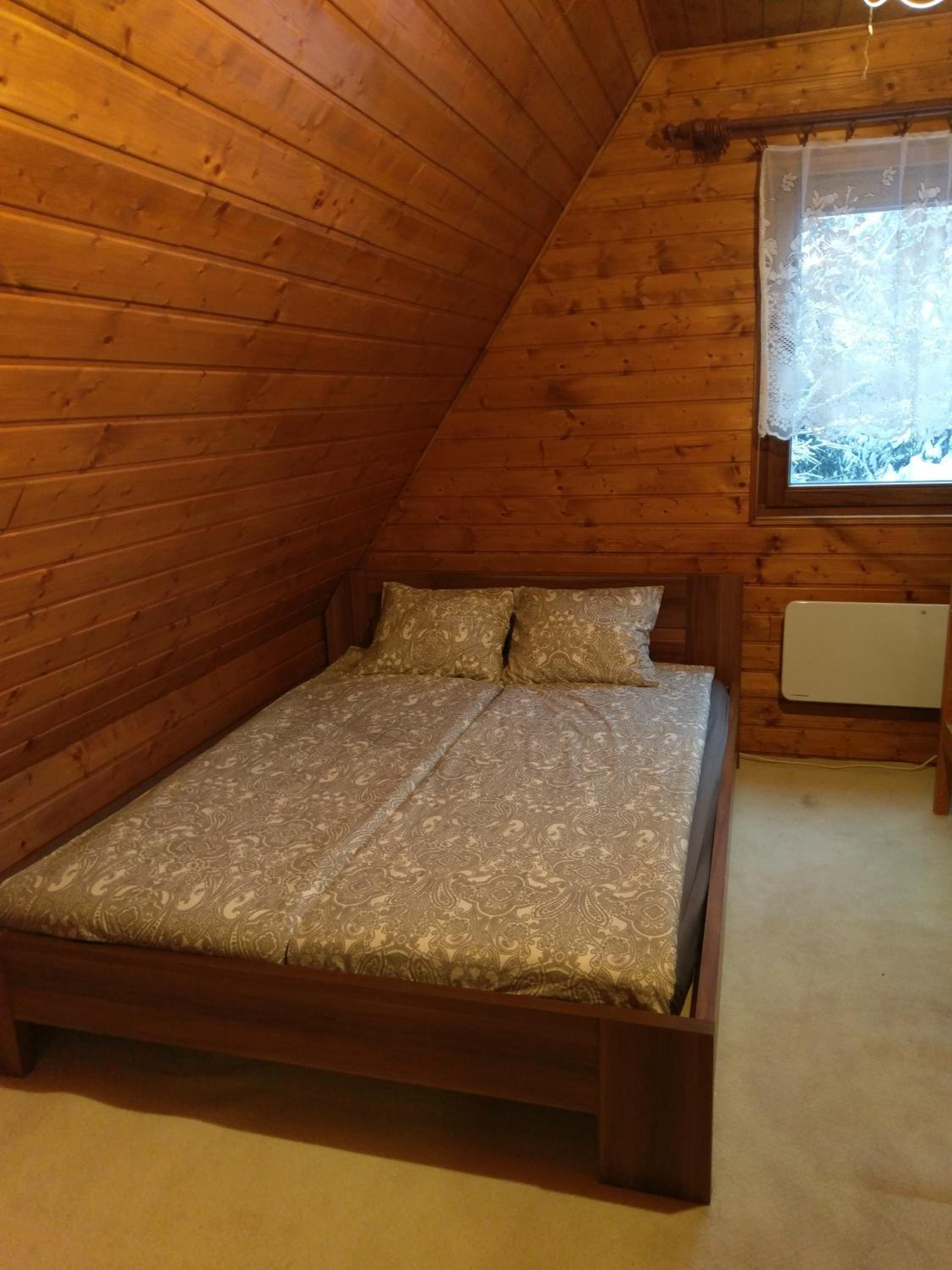 Four-Bedroom House - Photo 3