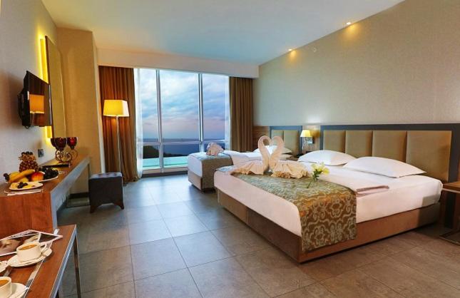 Suite with Sea View photo 2