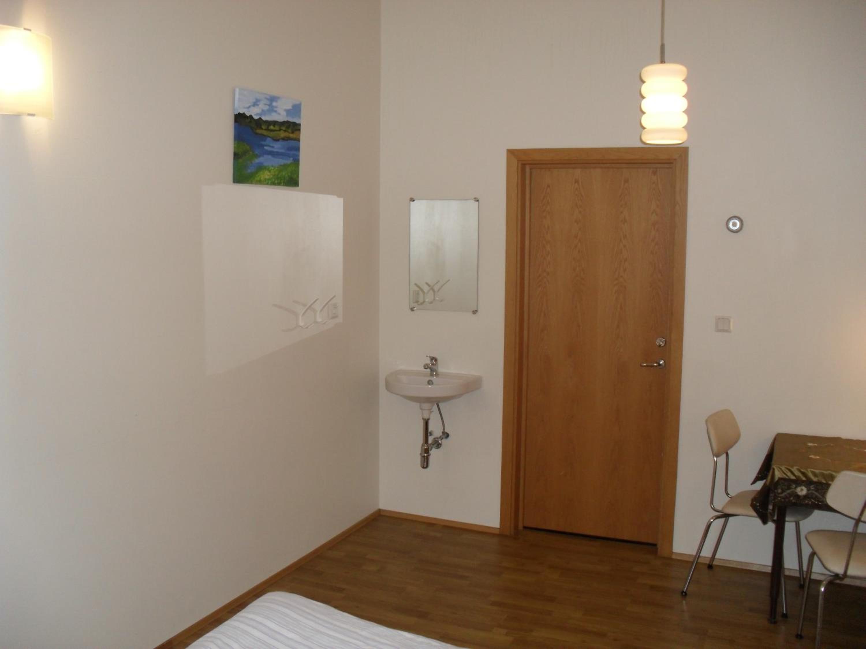 Quadruple Room with Shared Bathroom photo 1