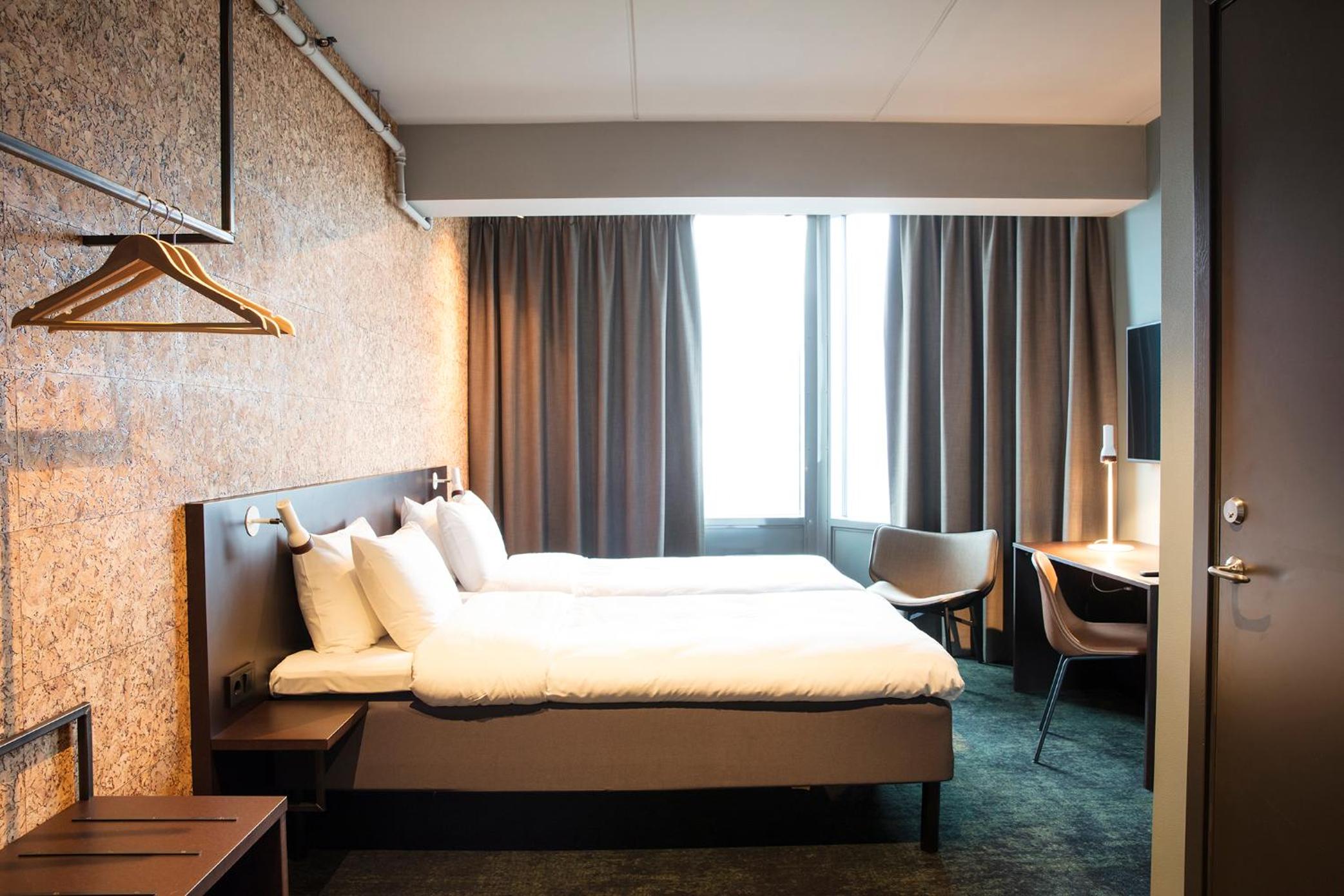 Standard Double Room - Photo 6