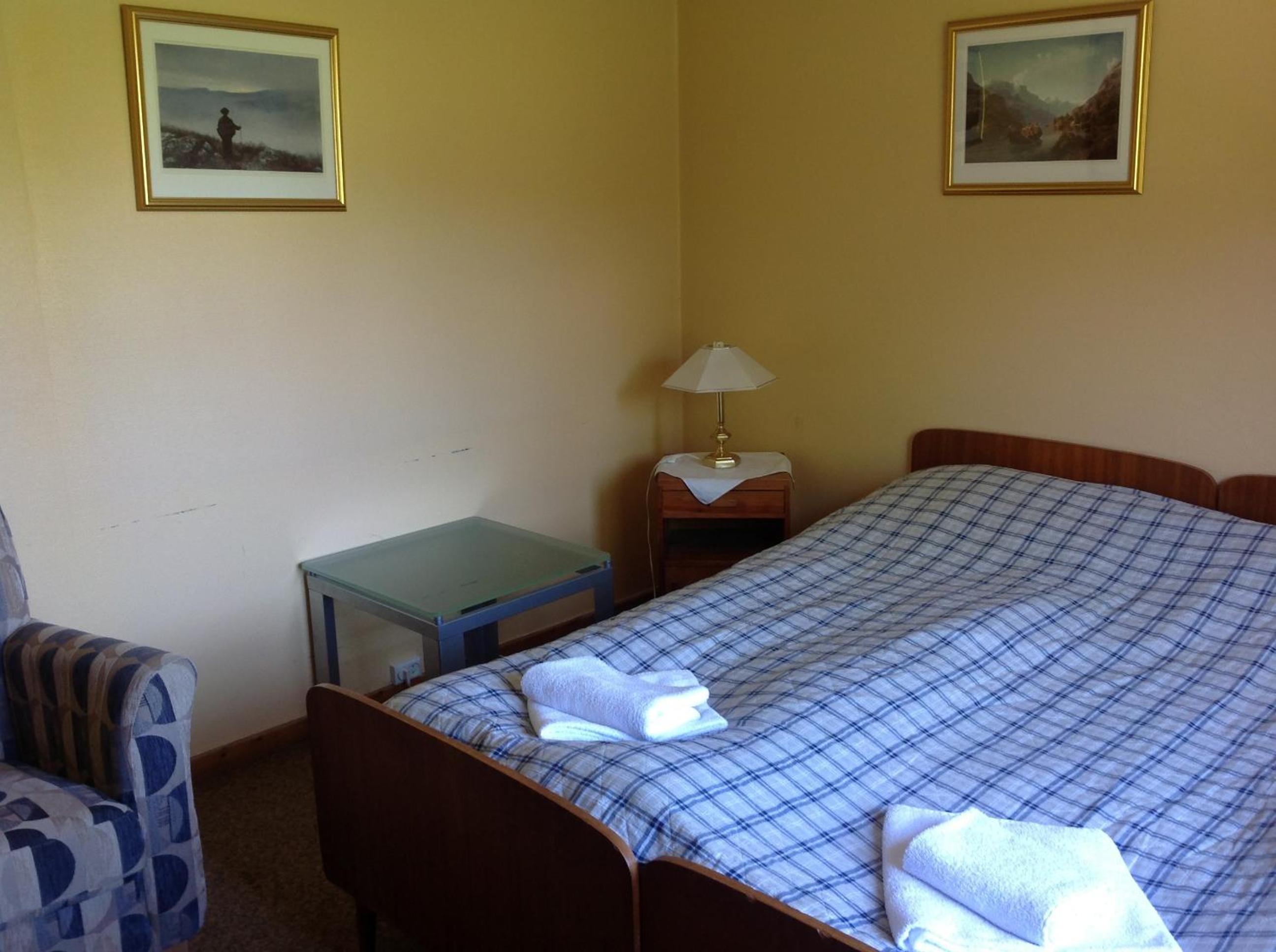Double or Twin Room - Photo 4