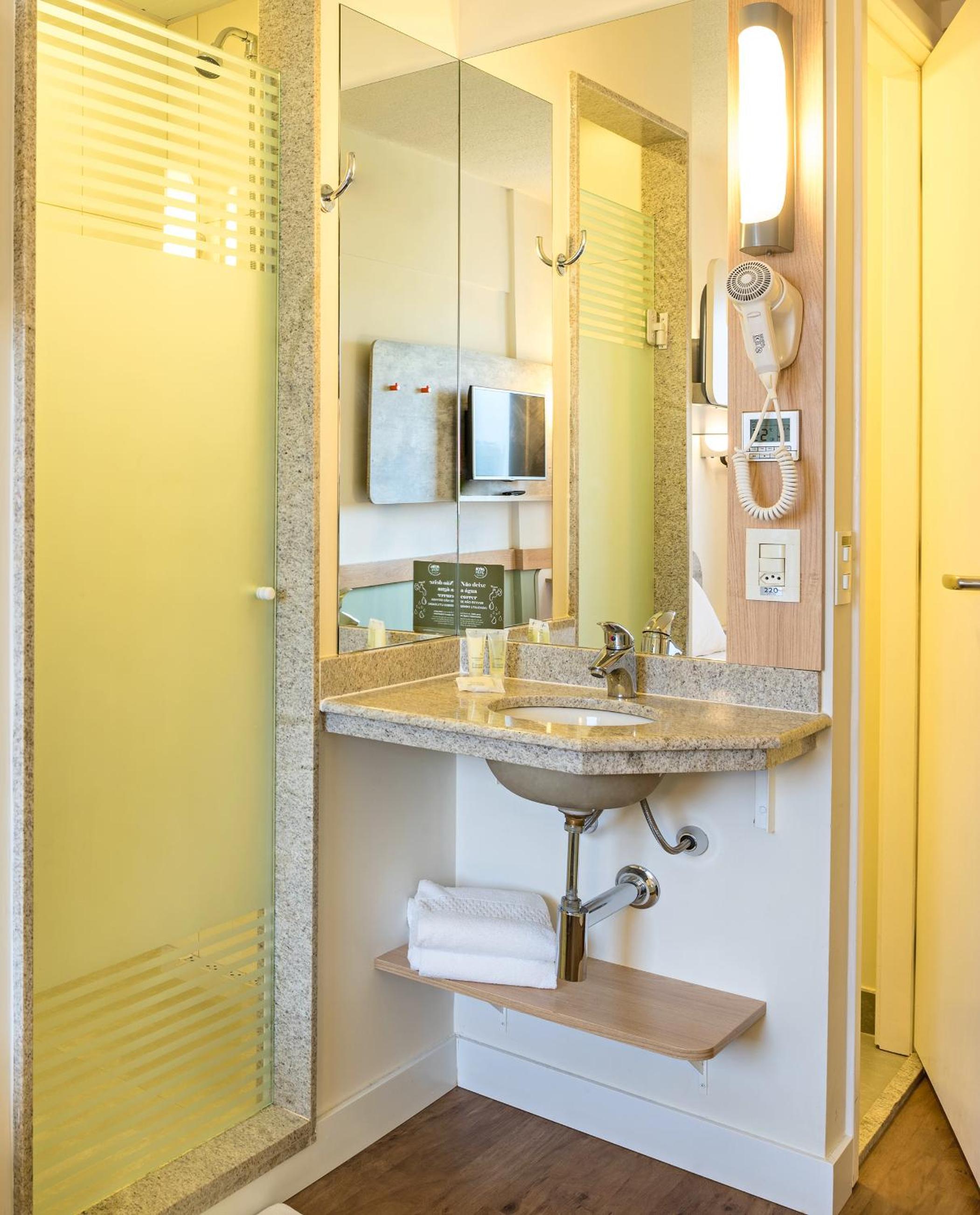 Premium Double Room photo 2