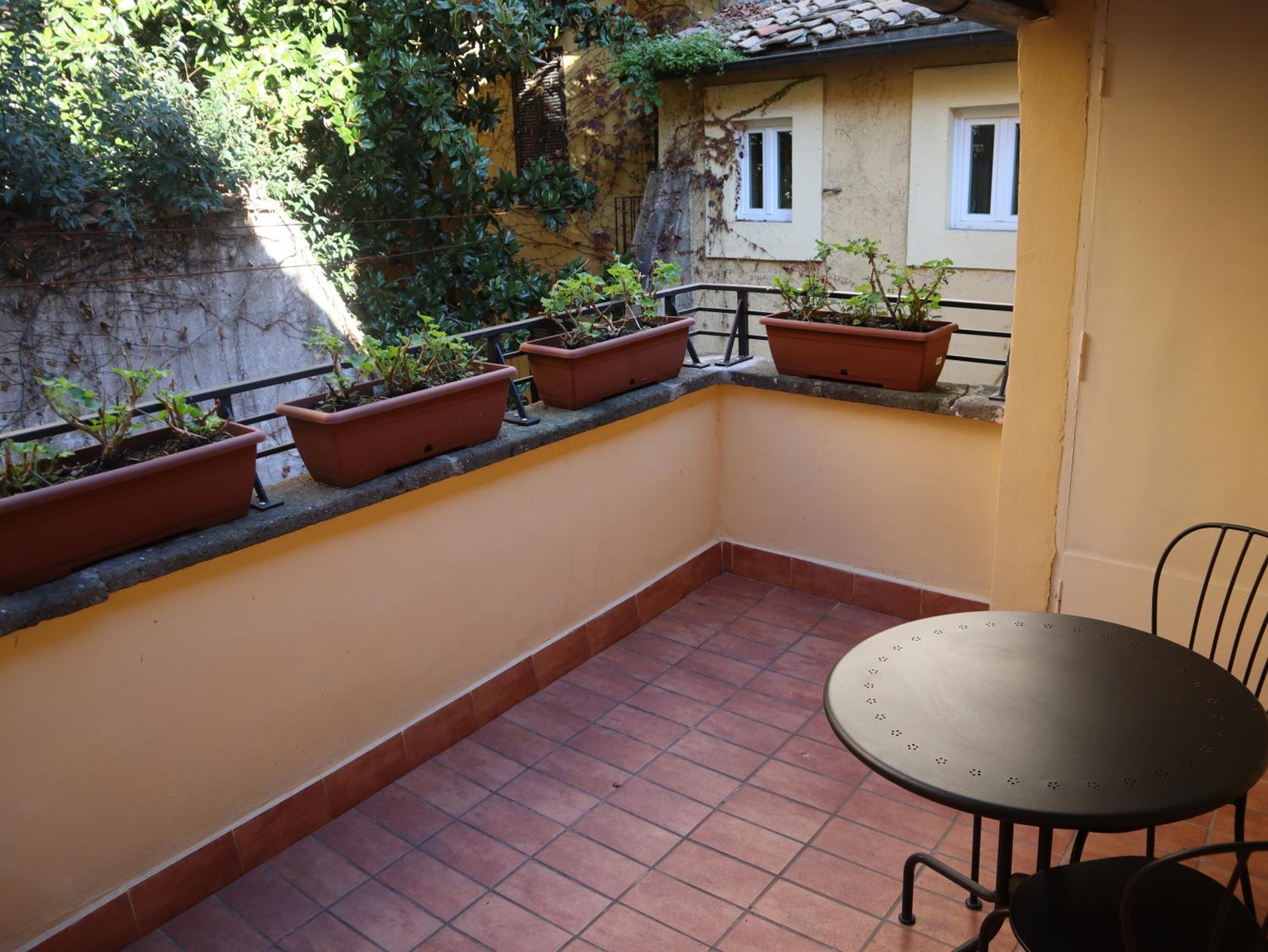 Deluxe Double or Twin Room with Balcony photo 3
