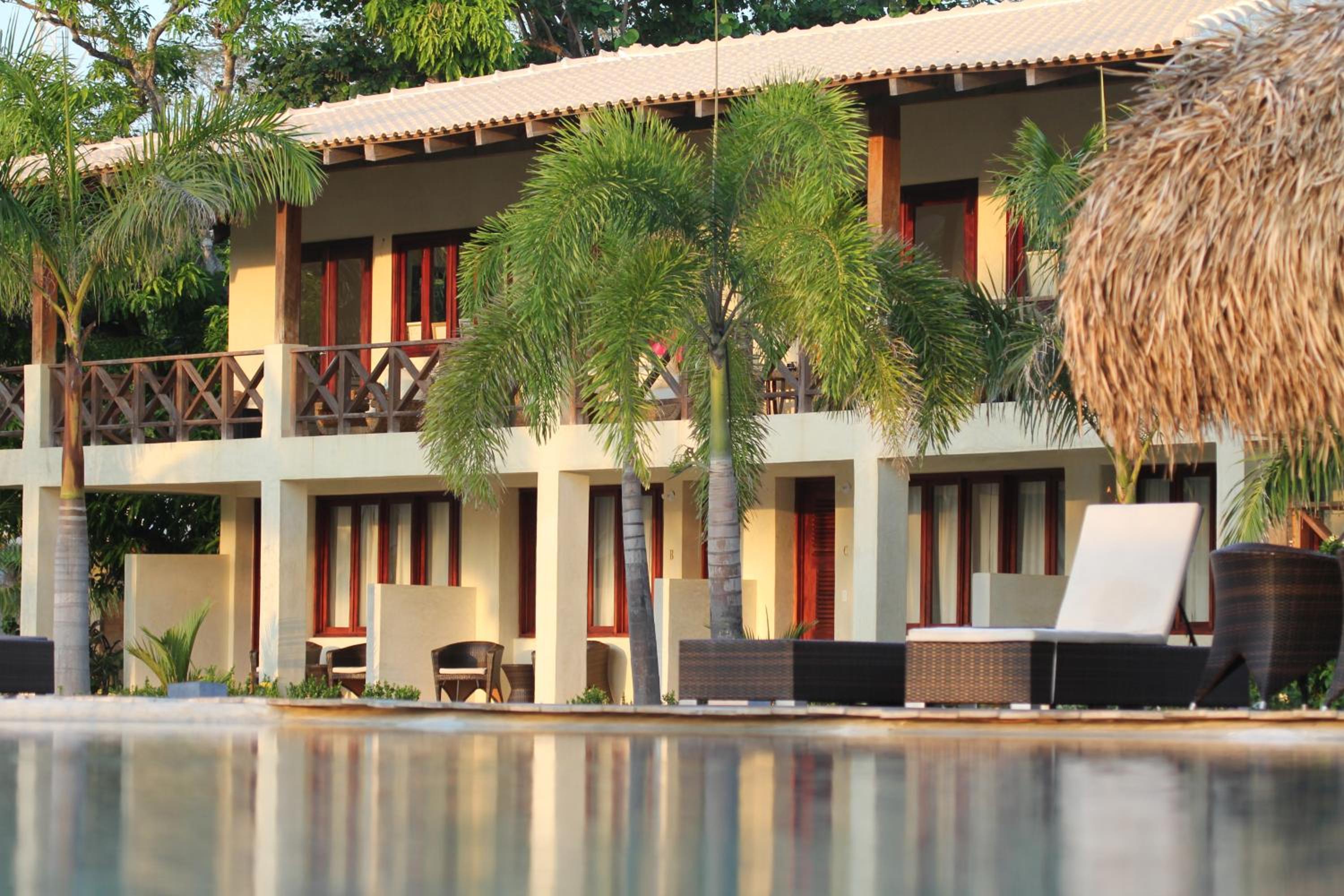 Double Room with Pool View photo 3