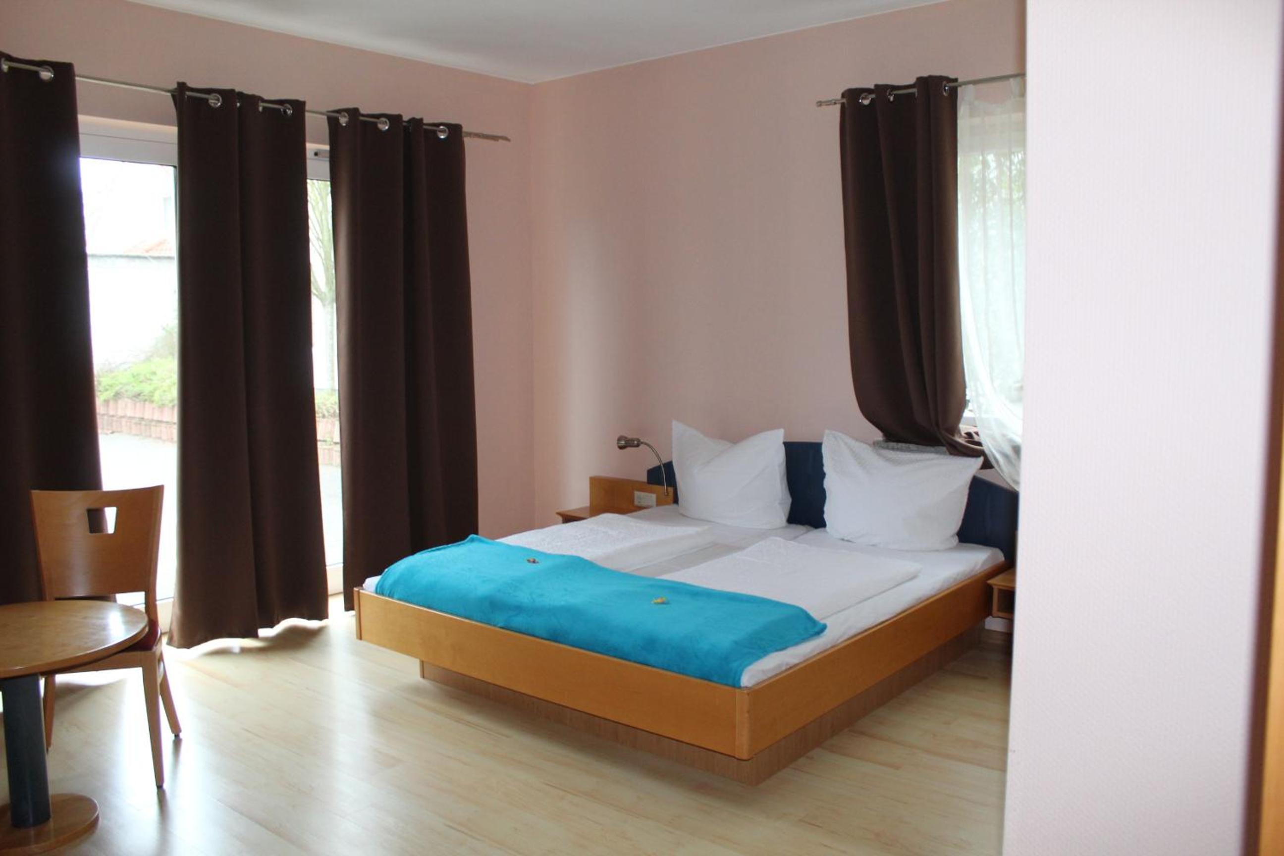 Double or Twin Room - Photo 1
