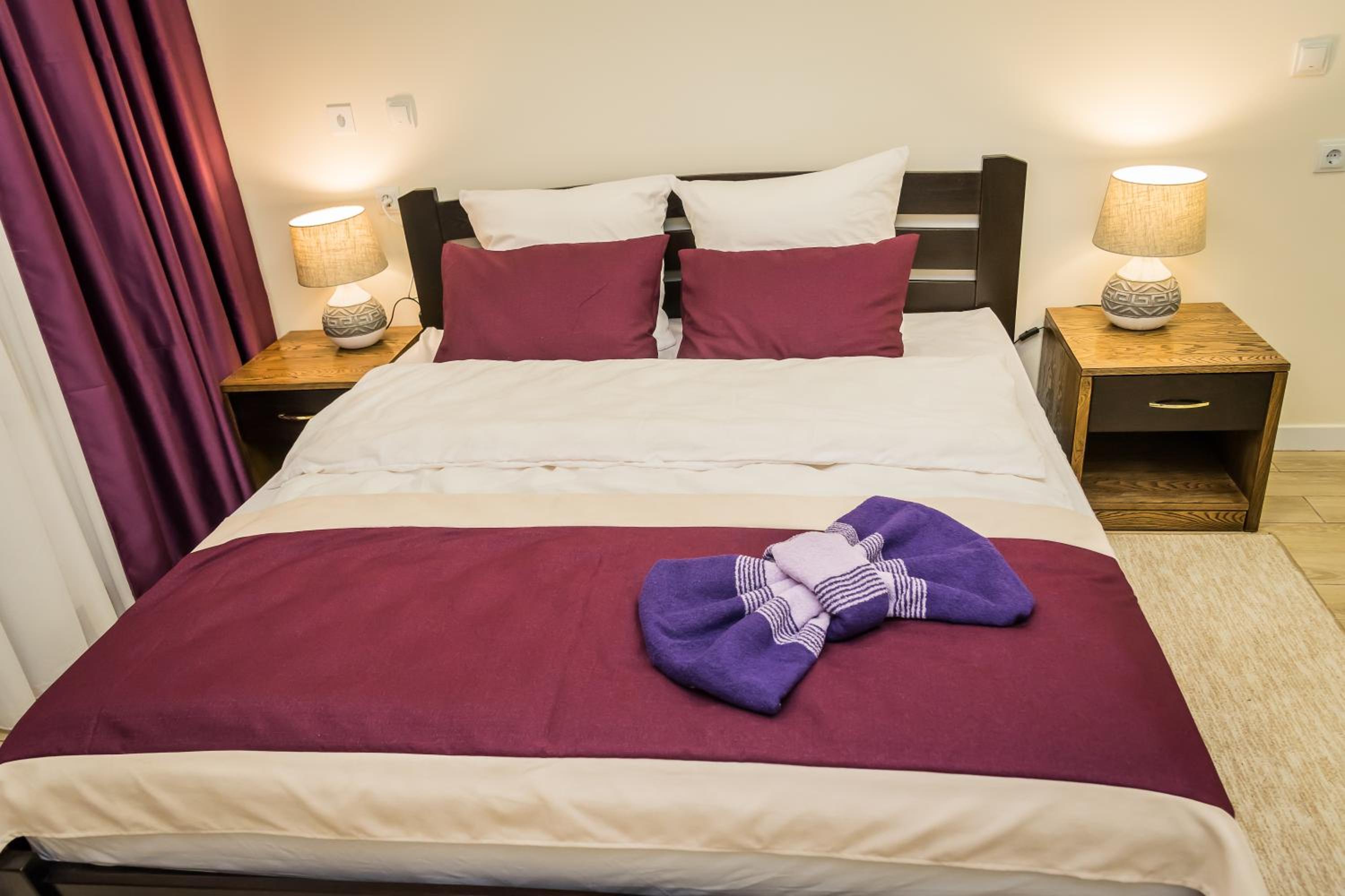 King Suite with Balcony photo 1