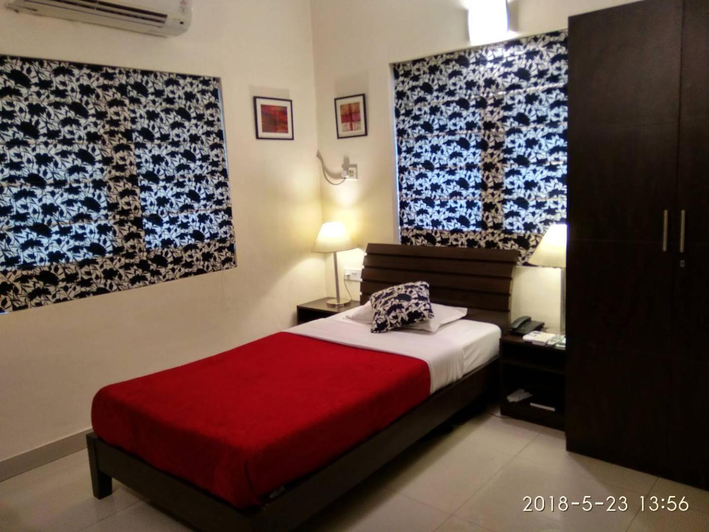 Deluxe Single Room with Balcony photo 1