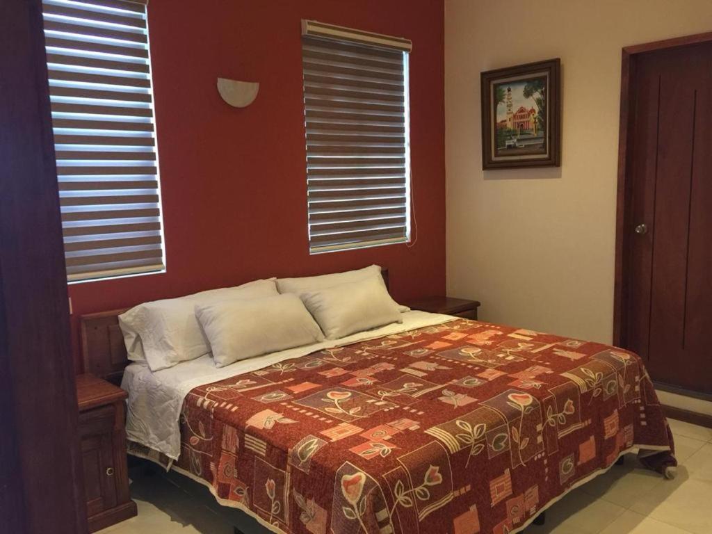Deluxe Room - Photo 4