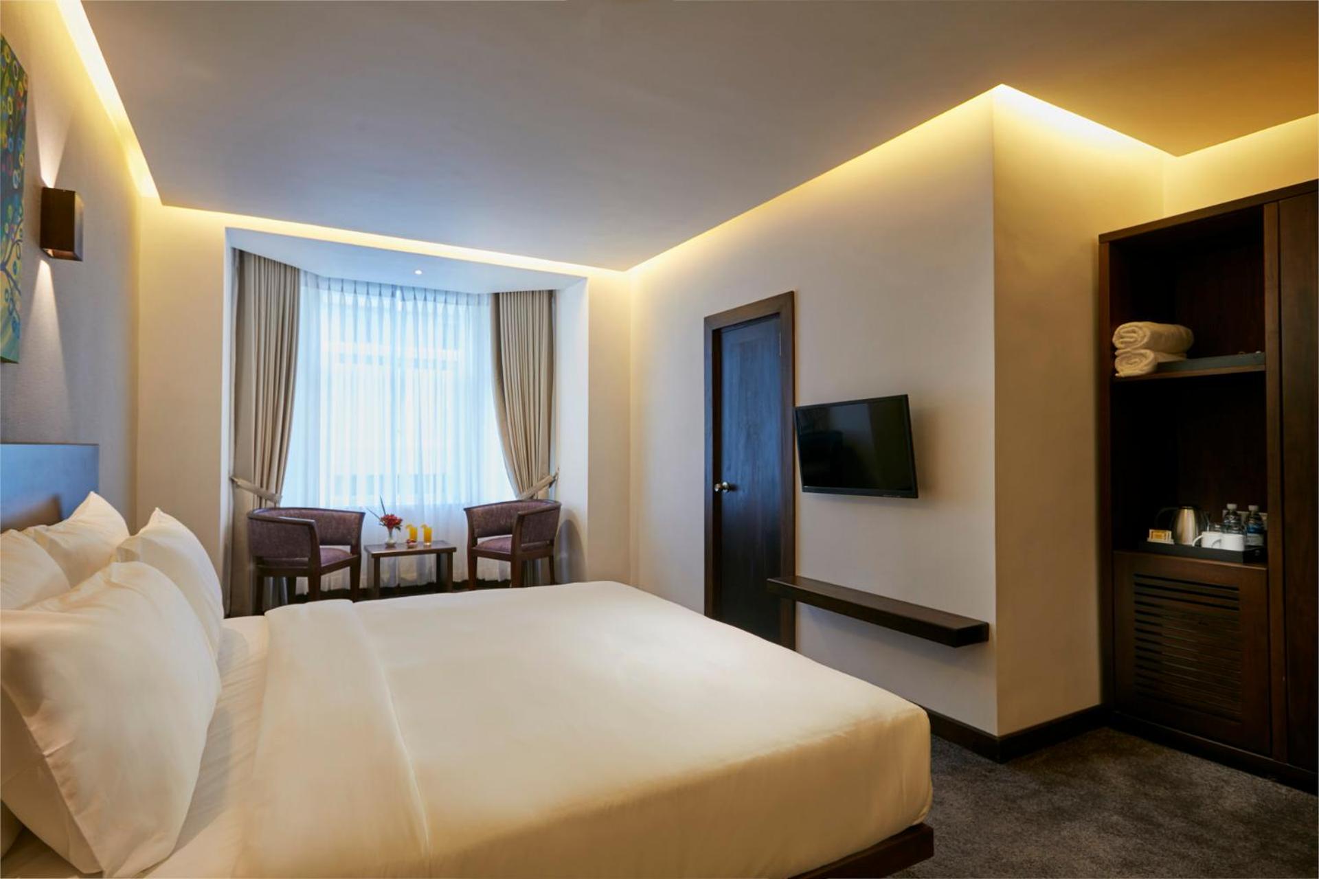Deluxe Double or Twin Room - Photo 7
