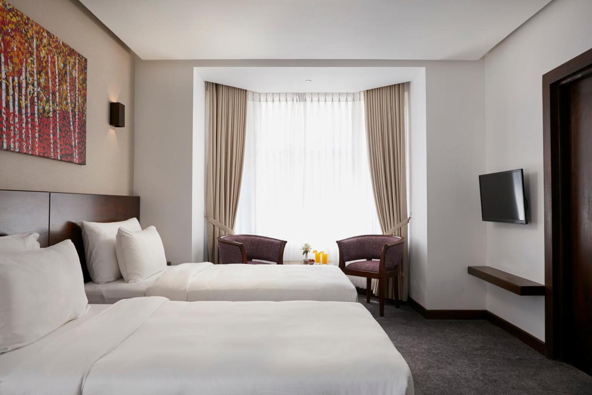 Deluxe Double or Twin Room - Photo 5