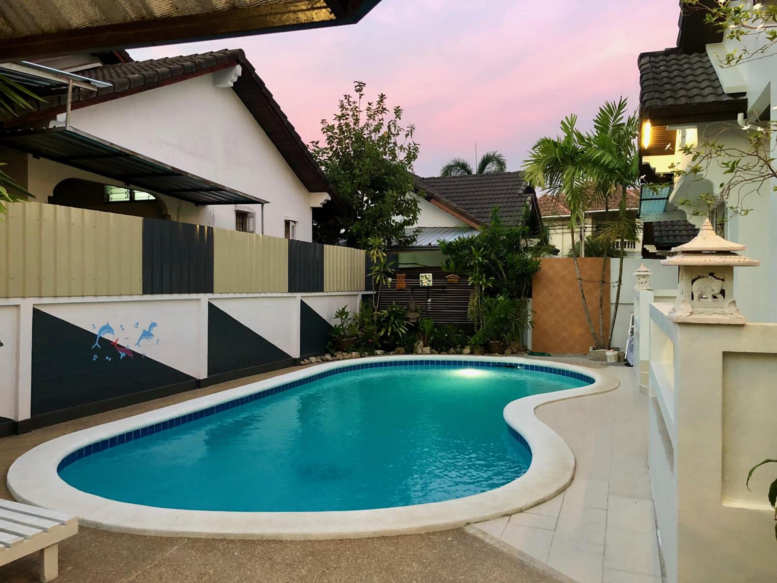 Apartment with Pool View  - Photo 3