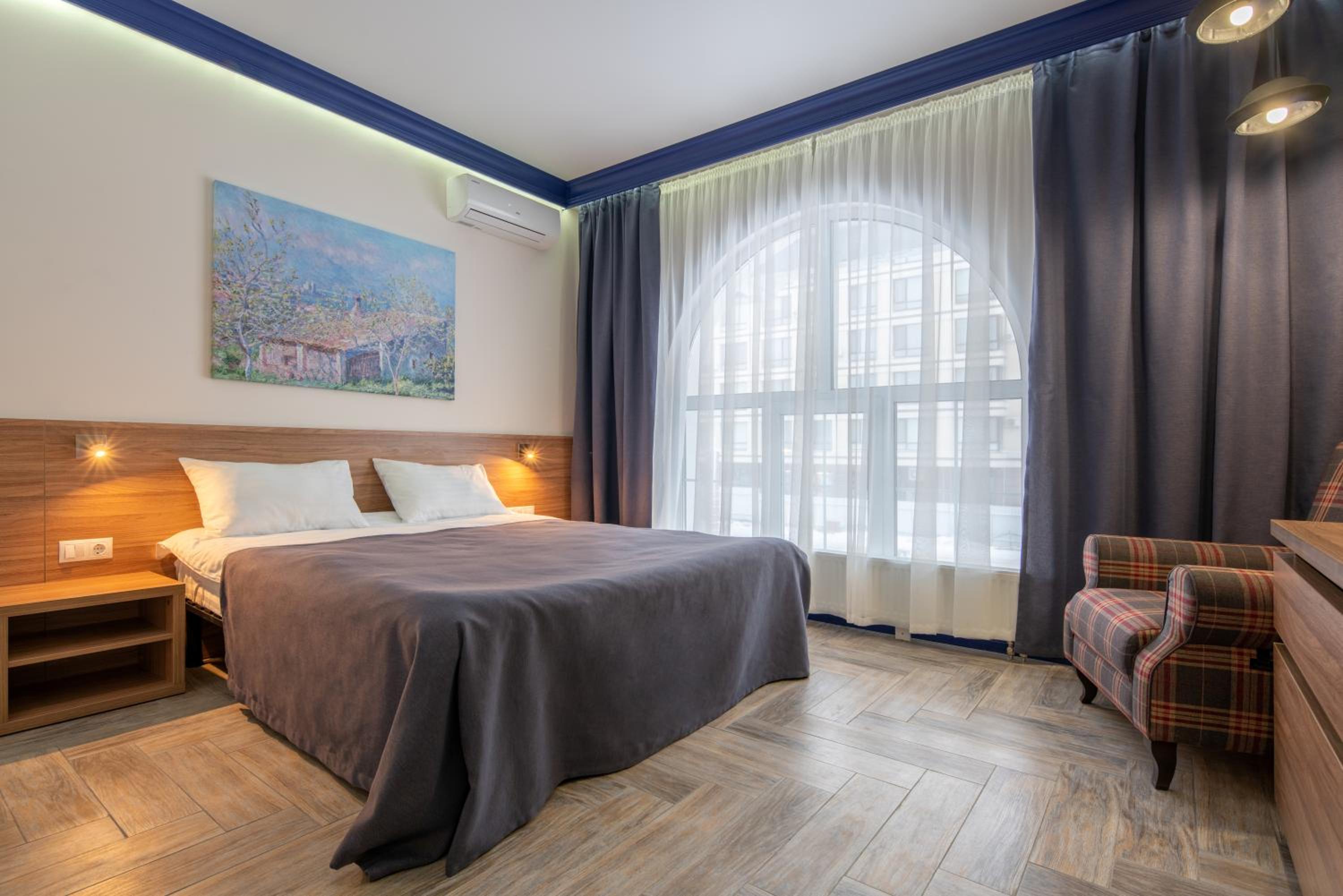 Standard Apartment