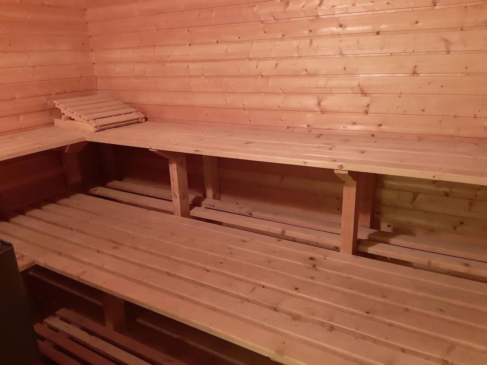 Studio with Balcony - Photo 7