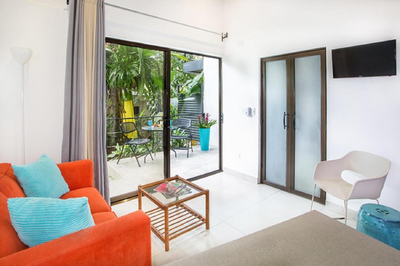 Flexible Stay Modern Studios #7
