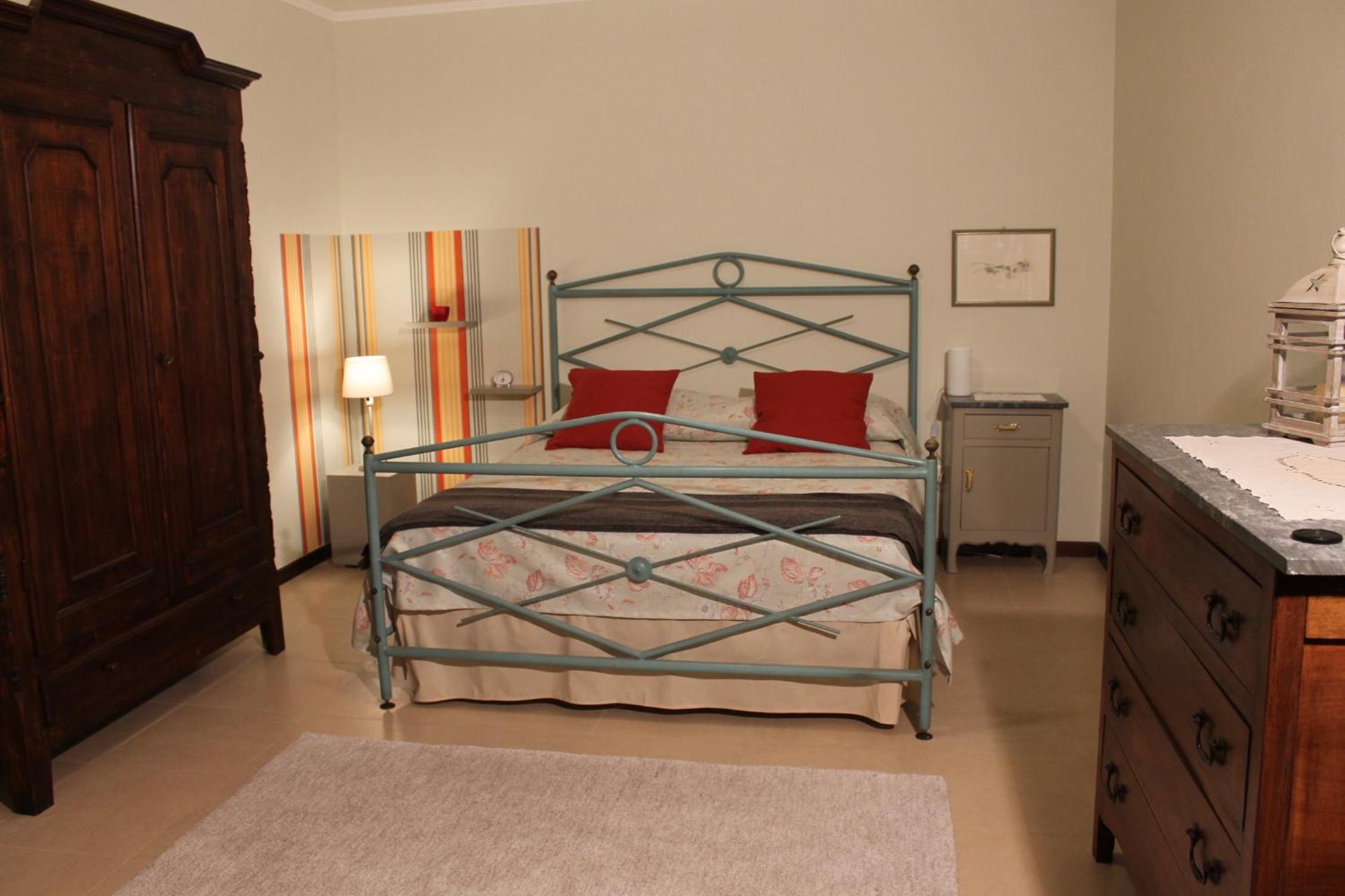 Two-Bedroom House photo 1