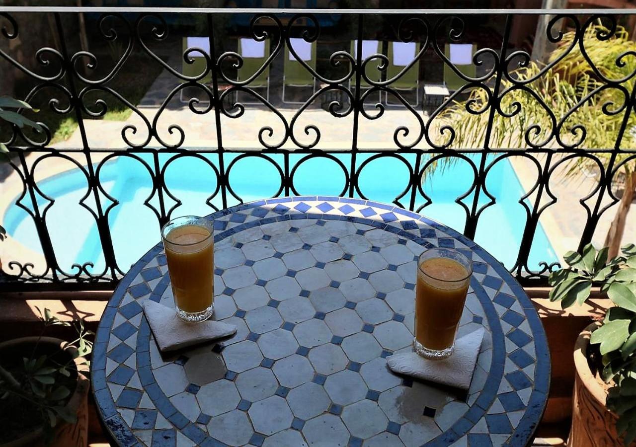 Deluxe Double Room with Balcony photo 1