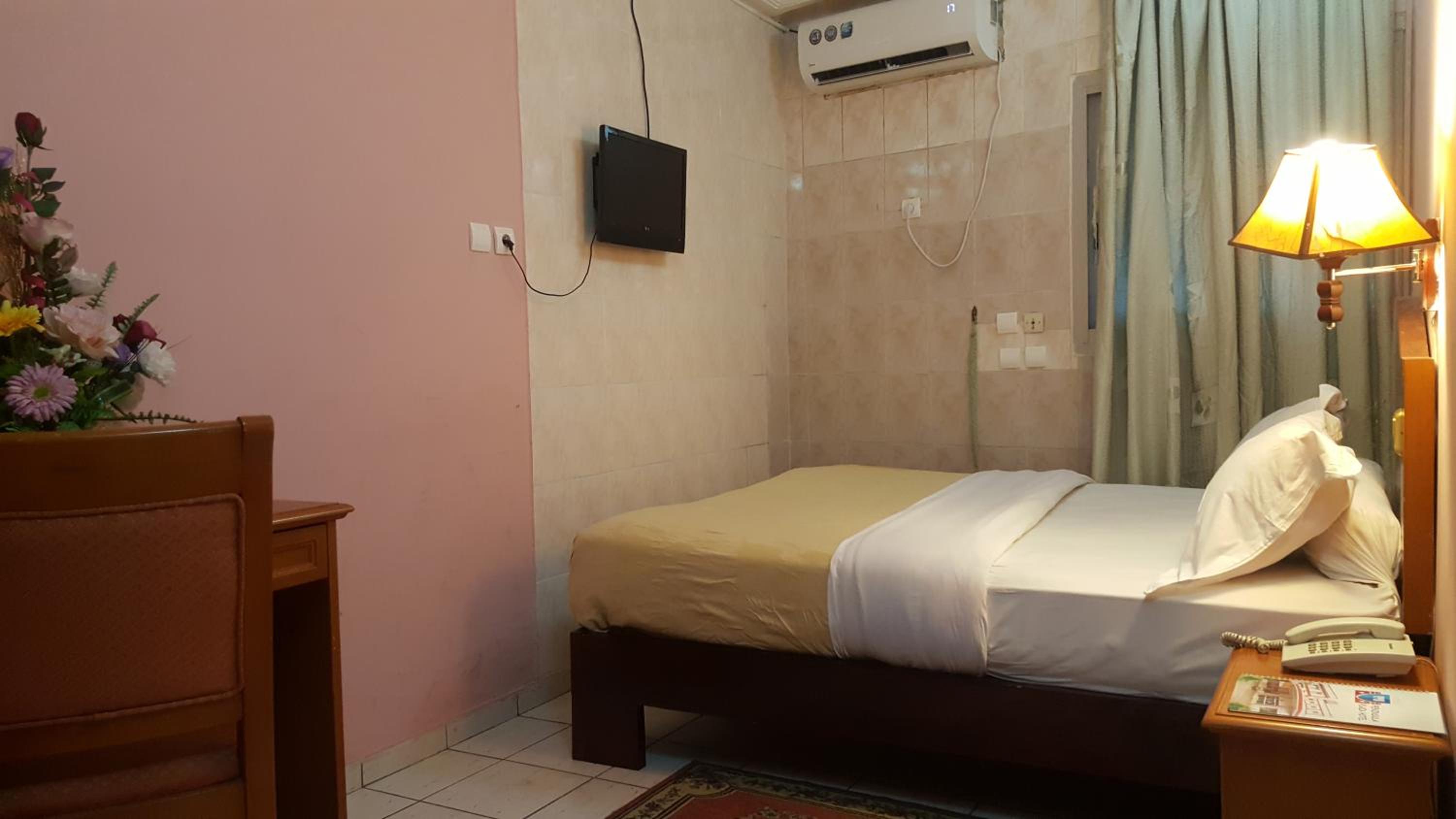 Single Room