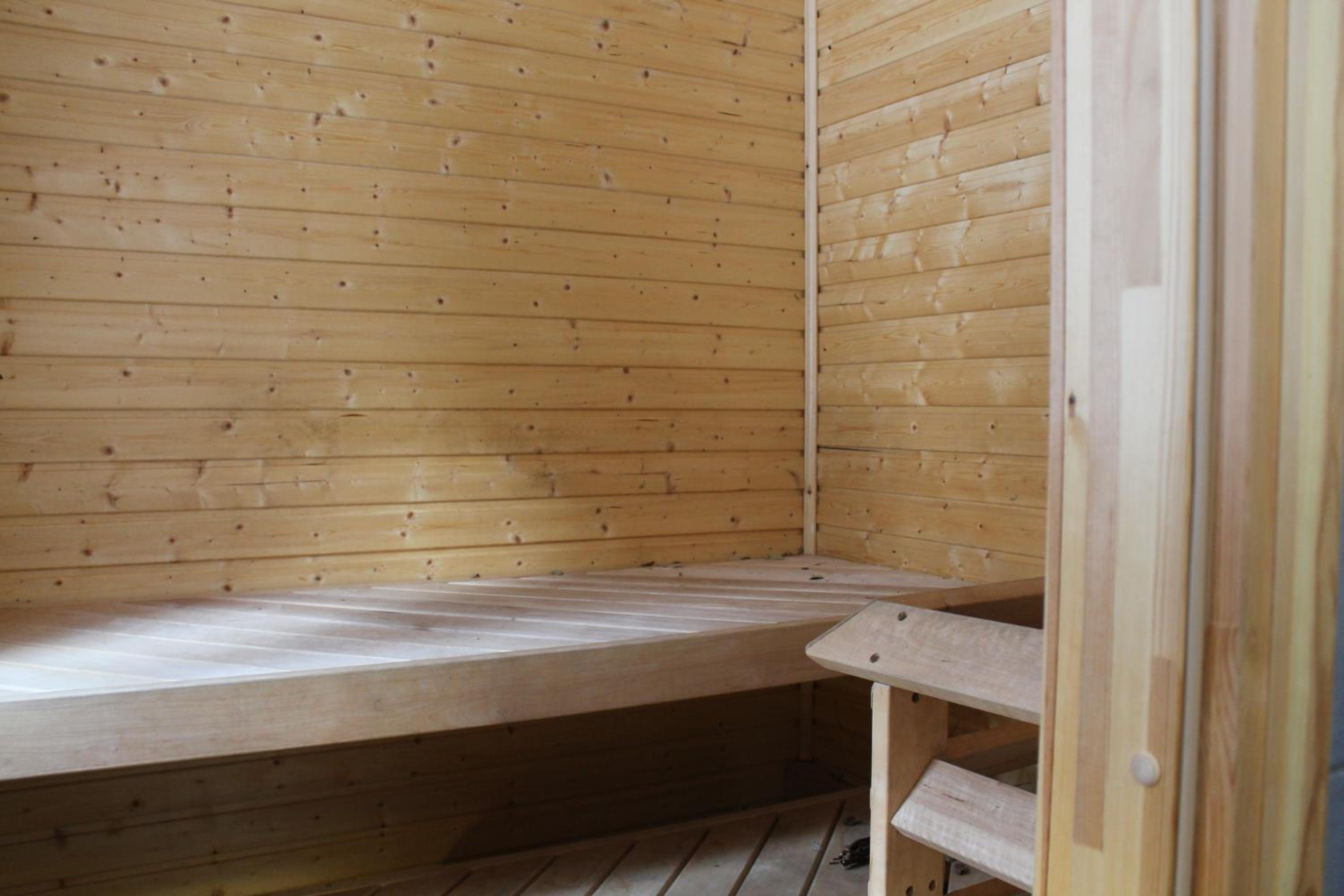 Three-Bedroom House - Photo 14