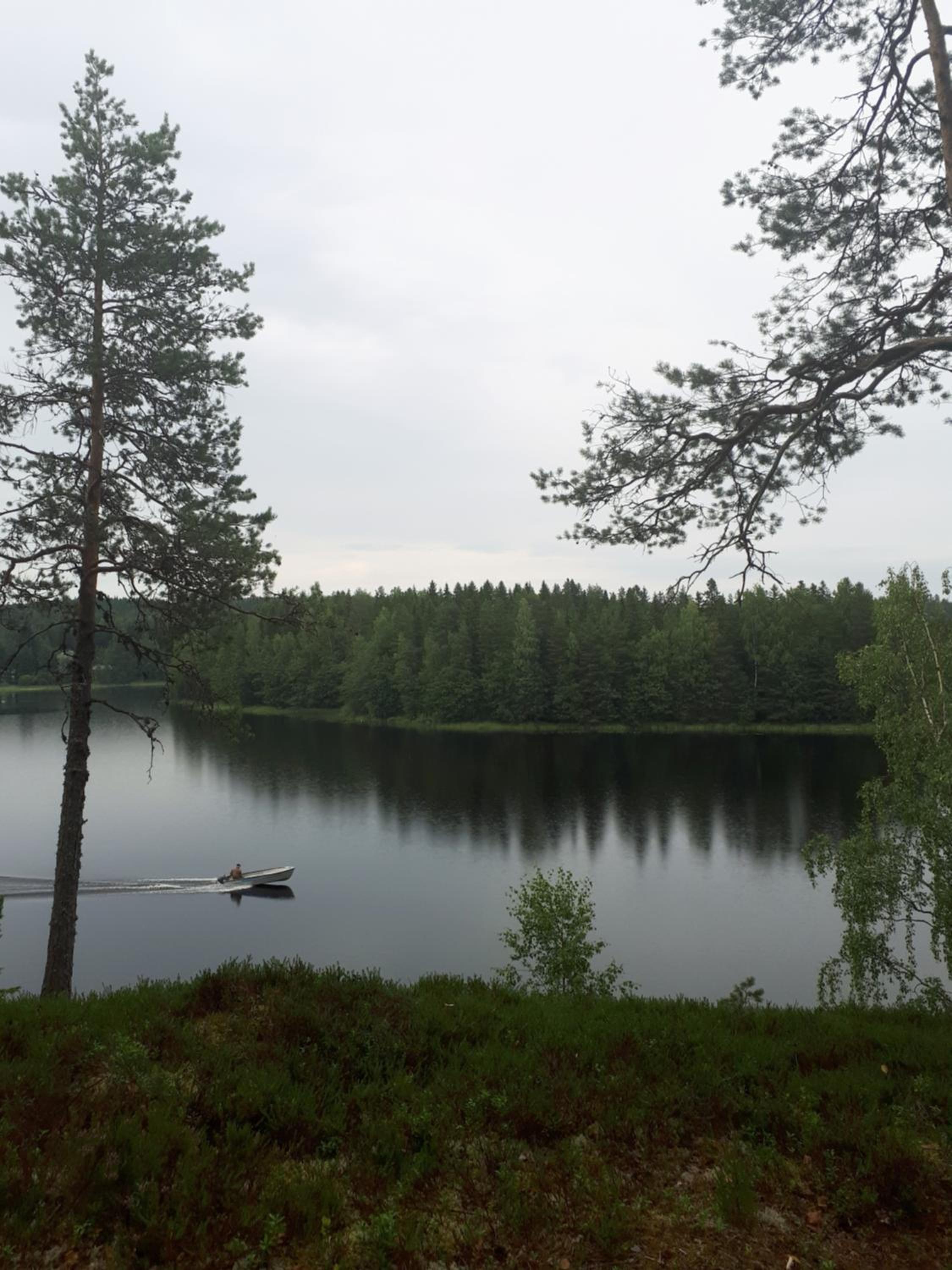 Three-Bedroom House - Photo 6