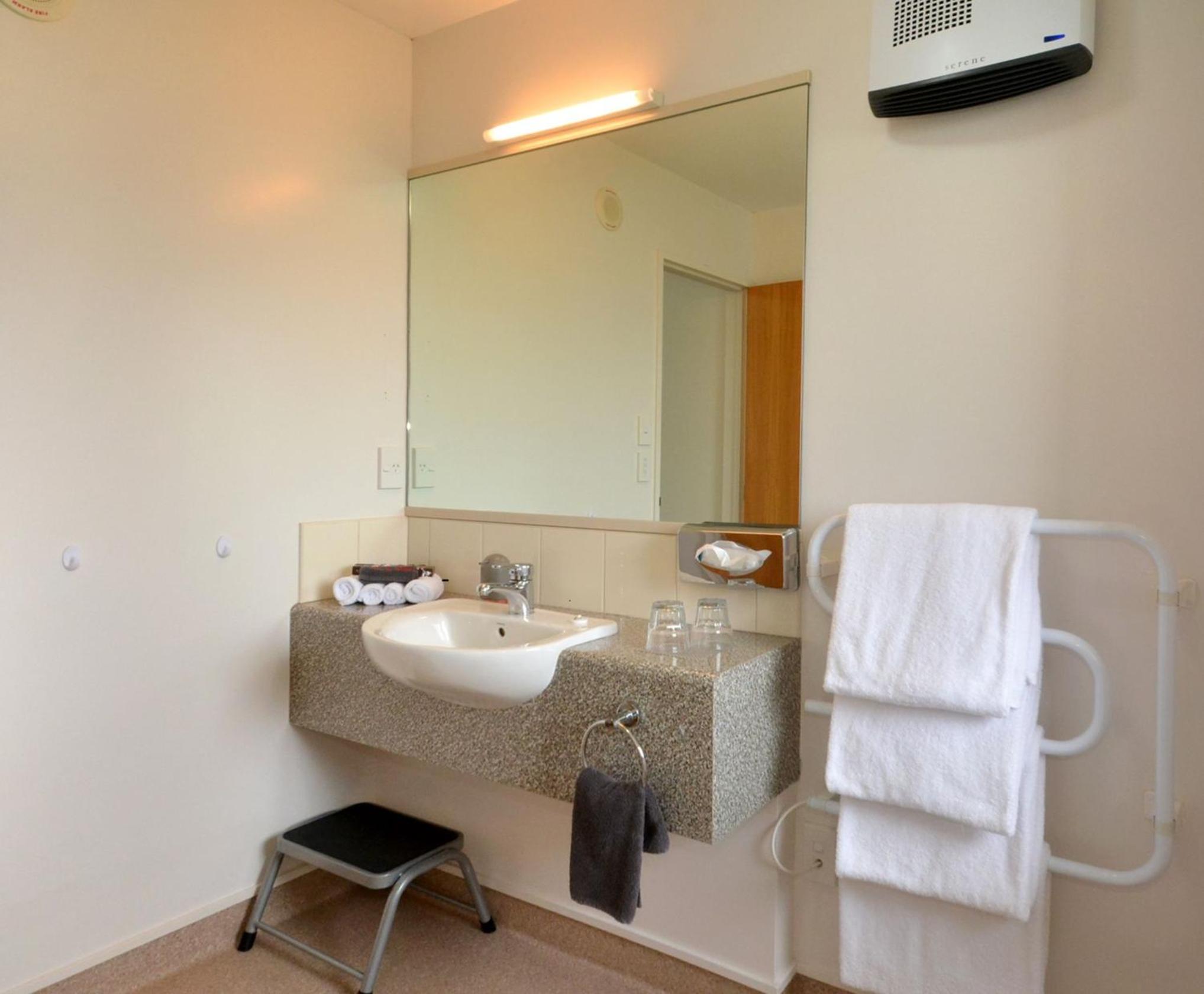 One Bedroom Executive Suite - Photo 5