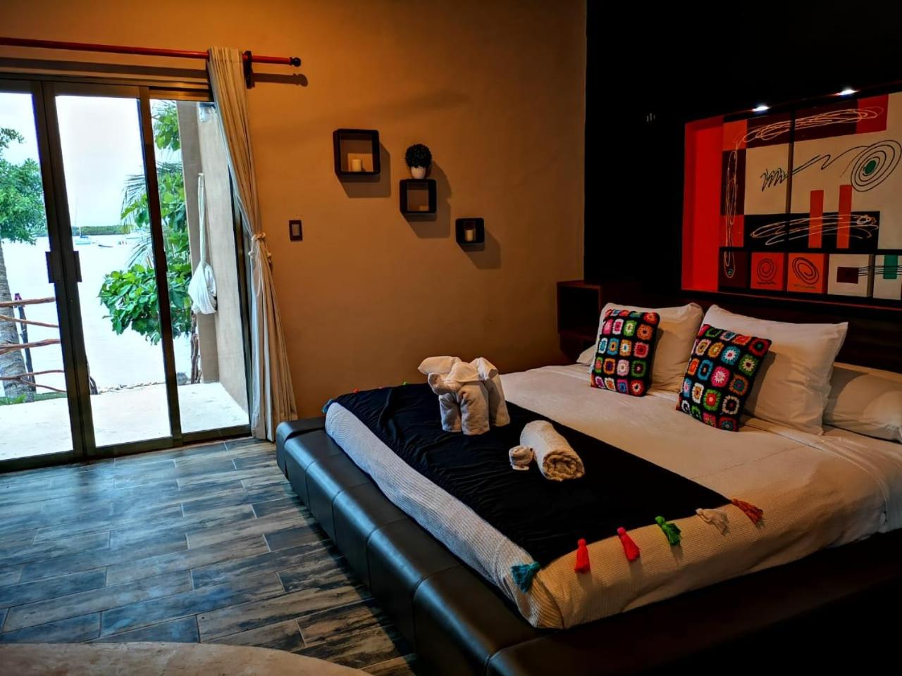 Apartment with Terrace - Photo 1