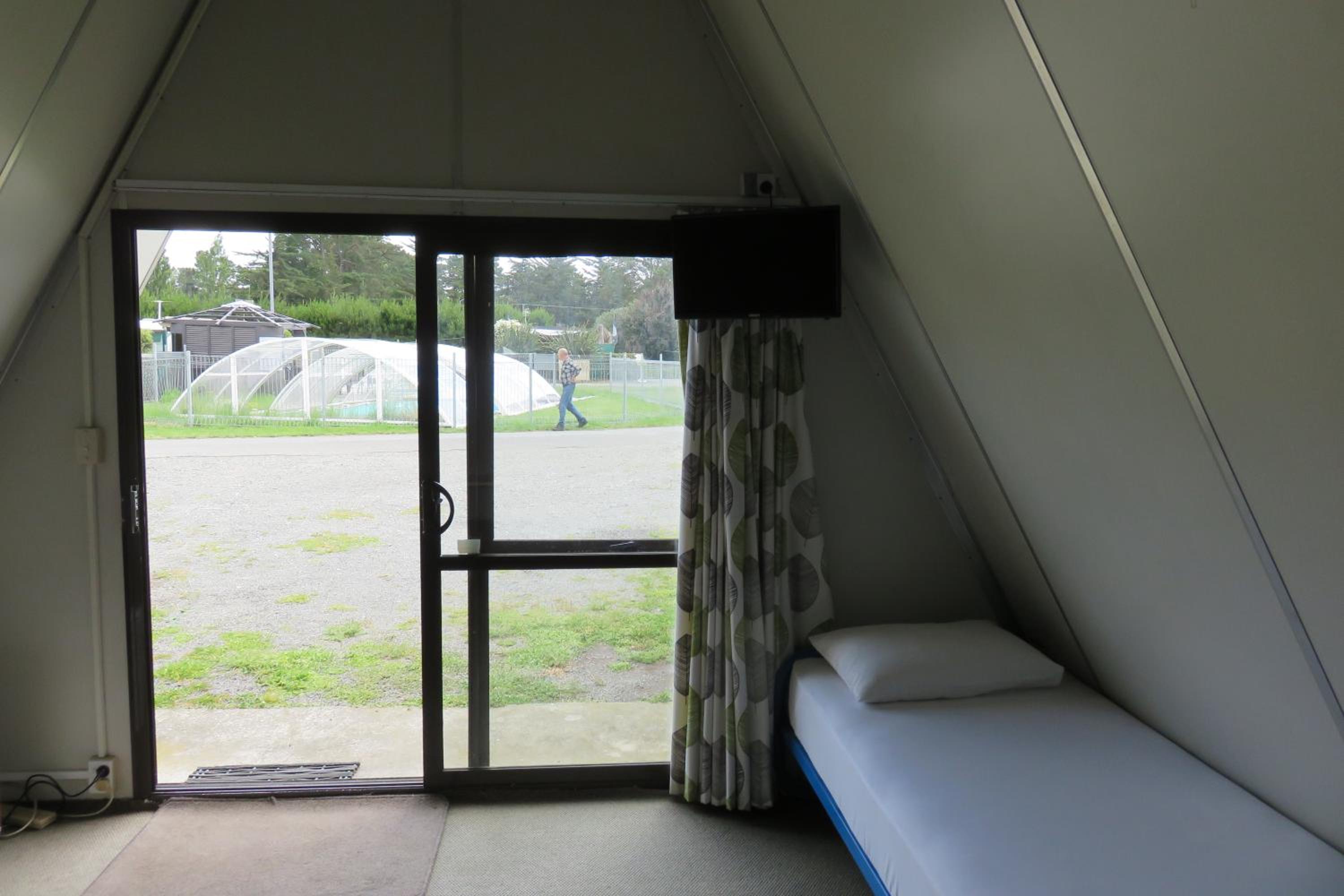 A-frame Cabin no linen photo 1