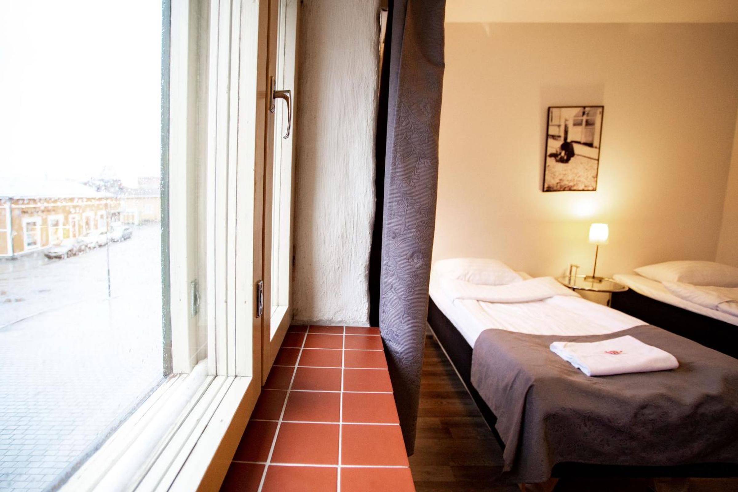 Standard Twin Room photo 3