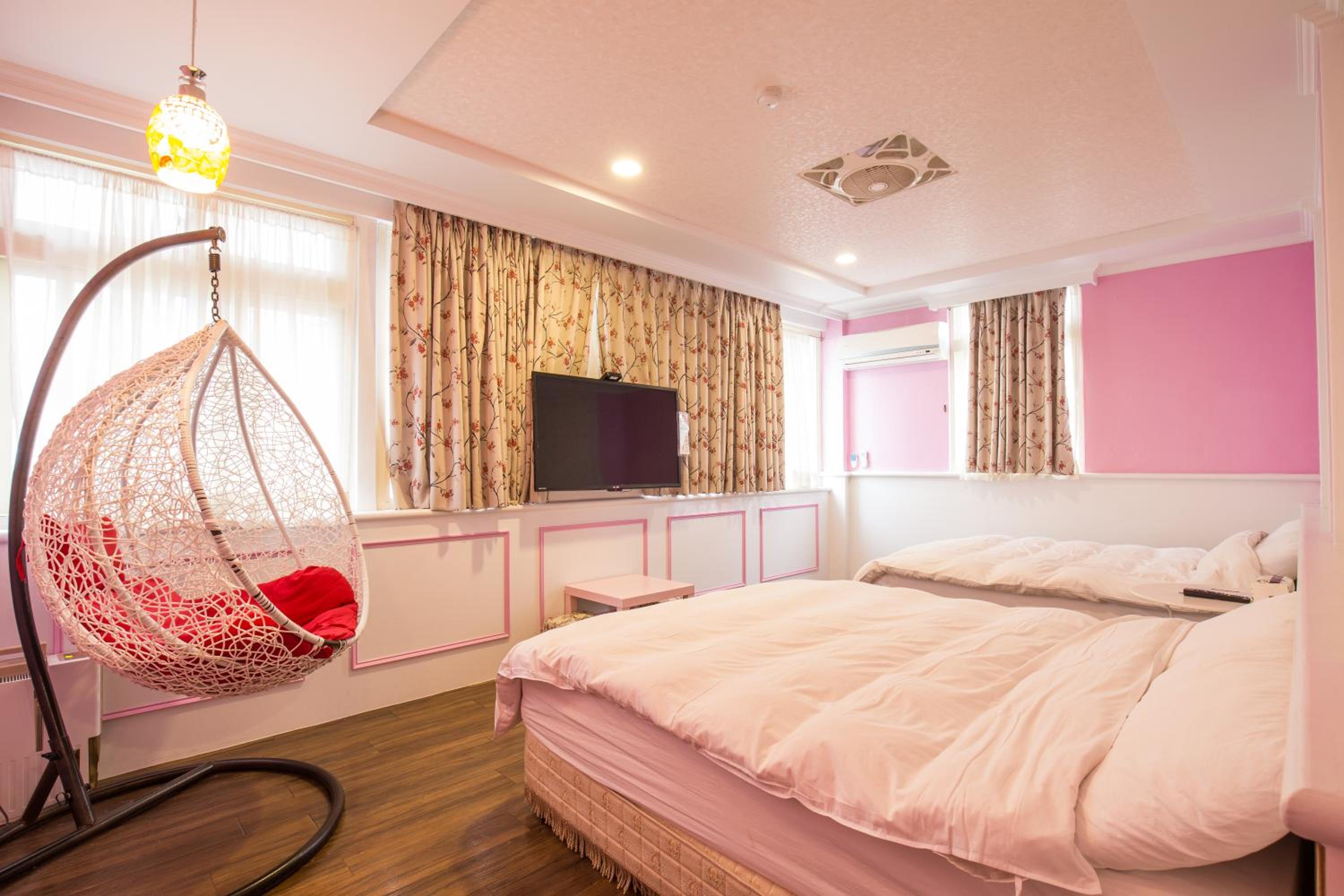 Quadruple Room photo 2