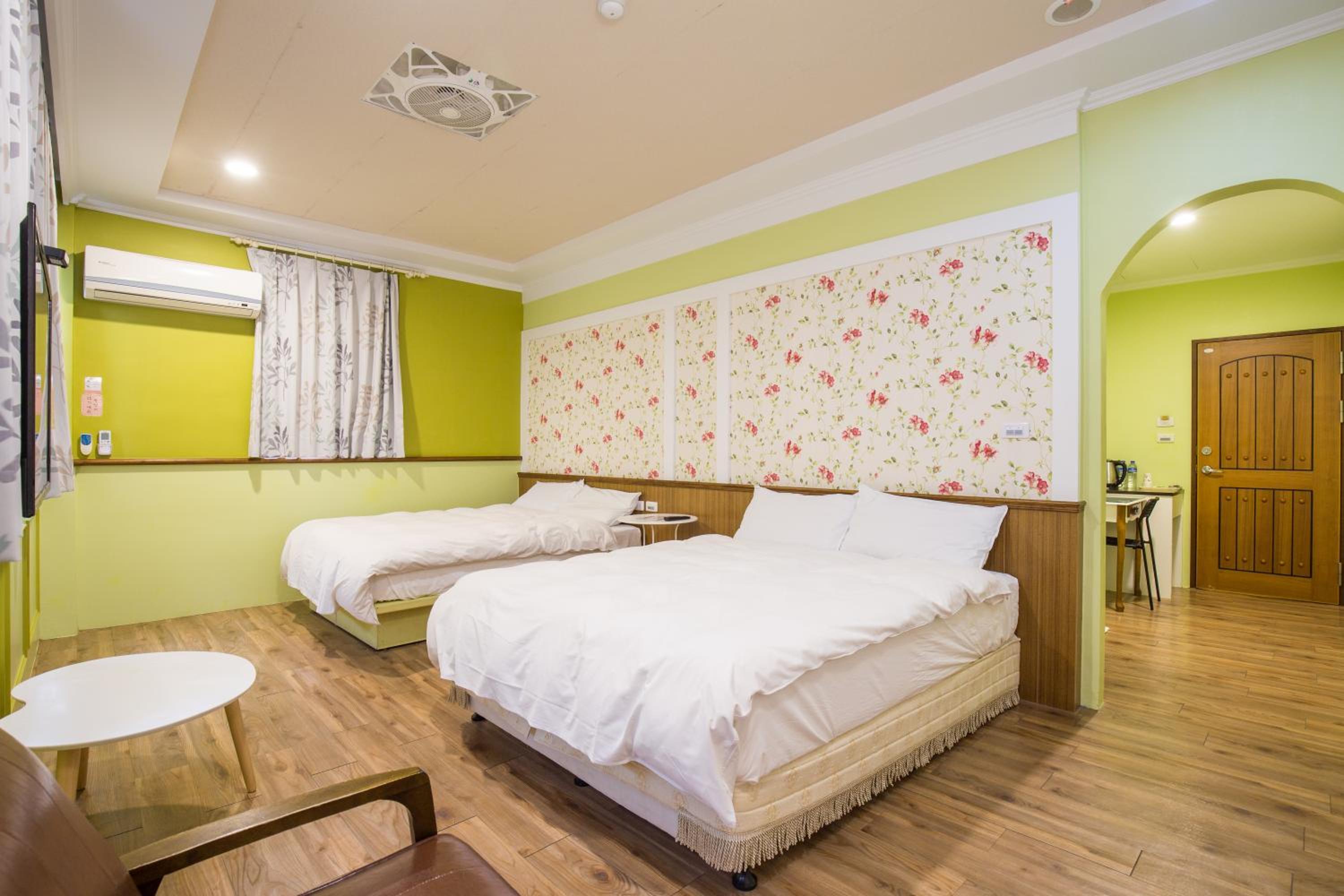 Quadruple Room photo 1