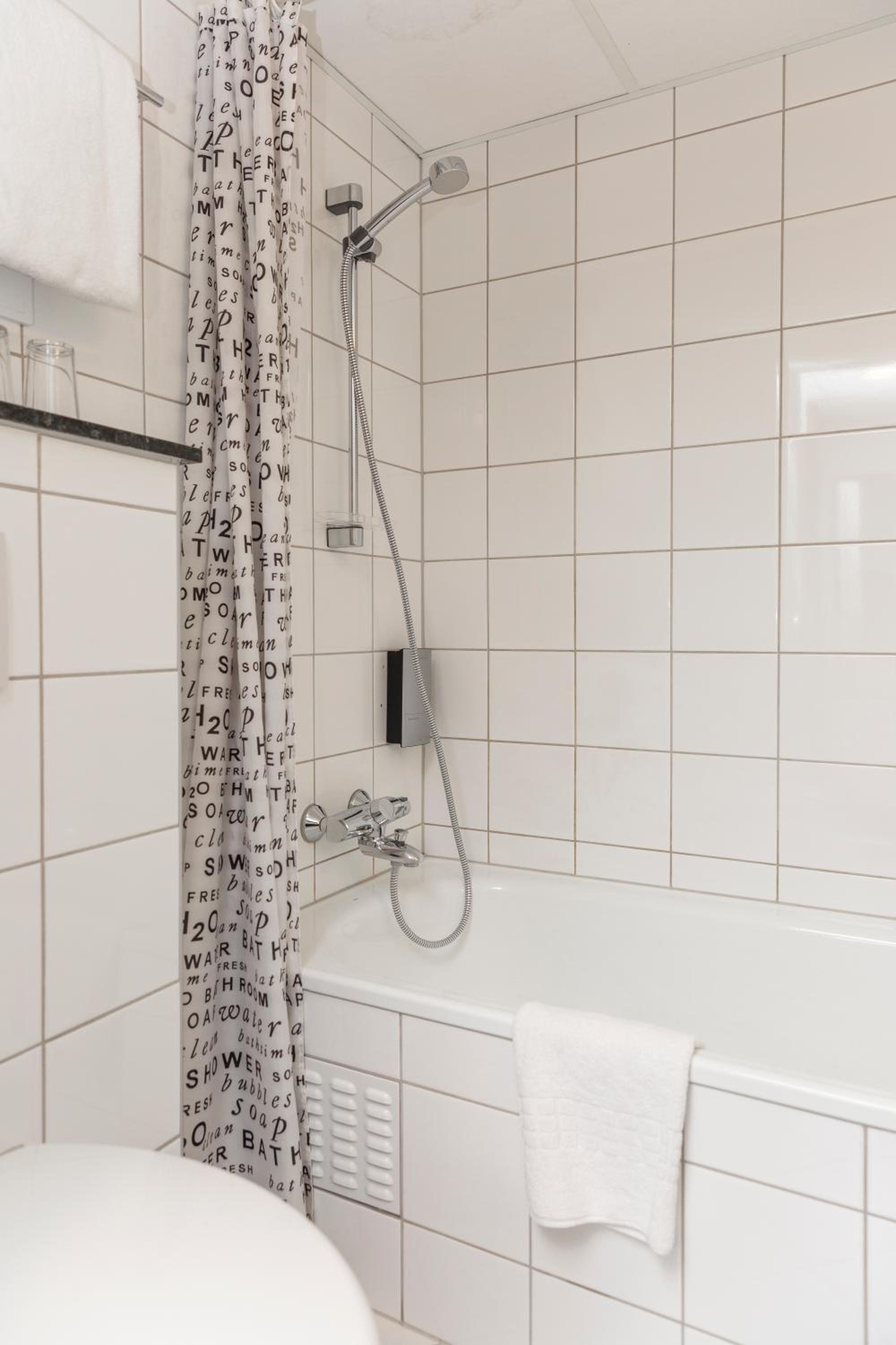 Double Room - Photo 2