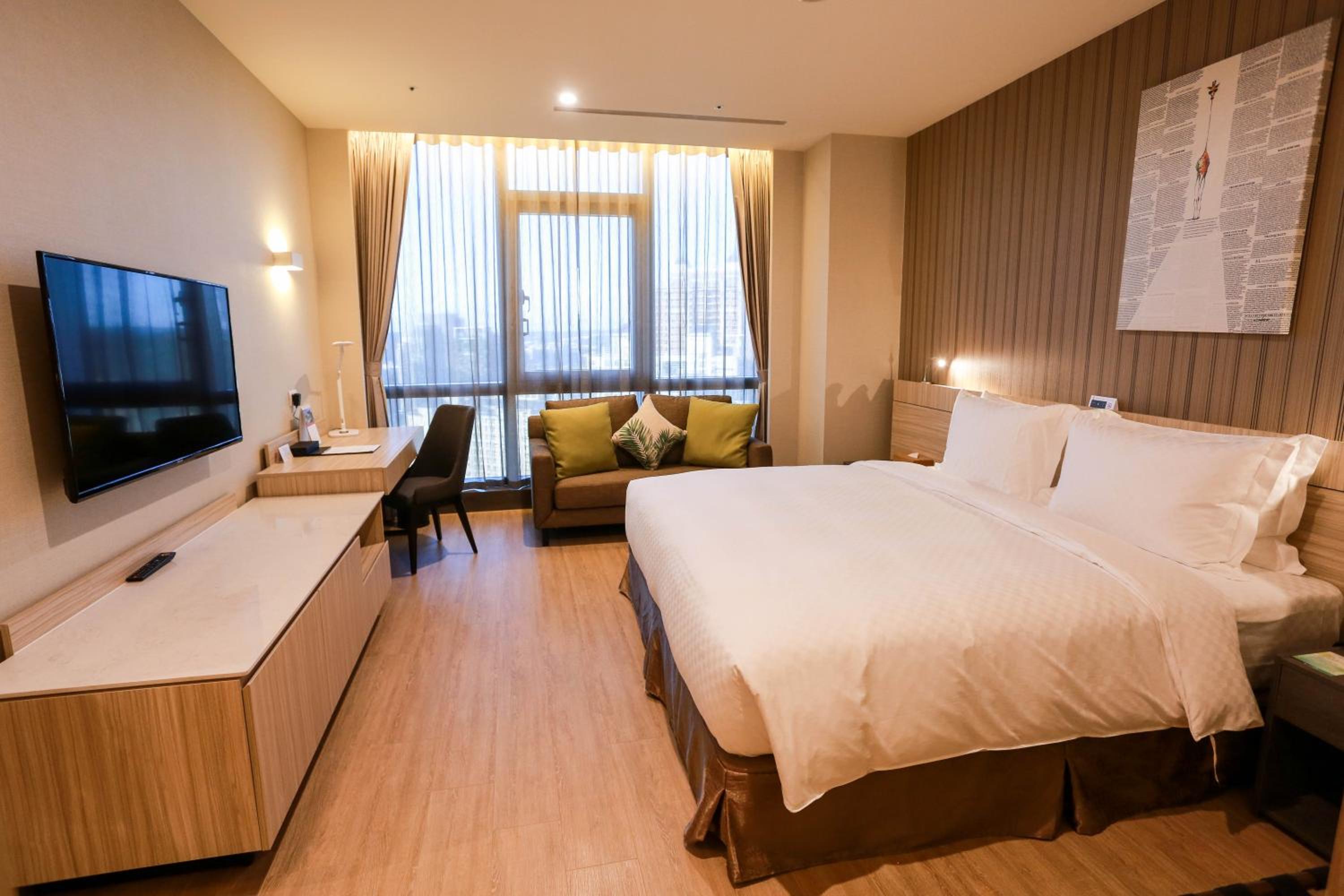 Executive Suite photo 1
