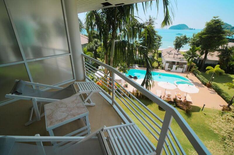 Suite with Sea View photo 2