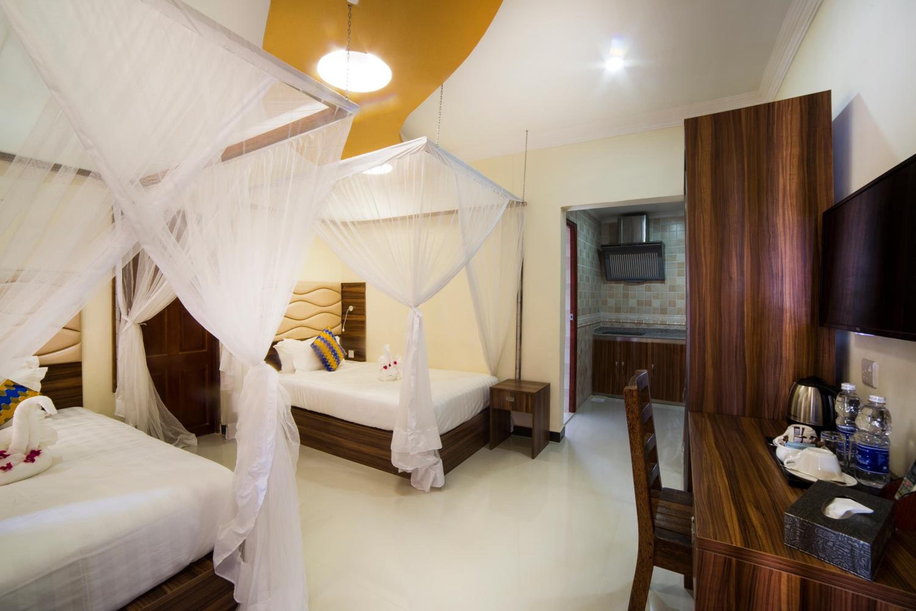 Twin Room with Bathroom