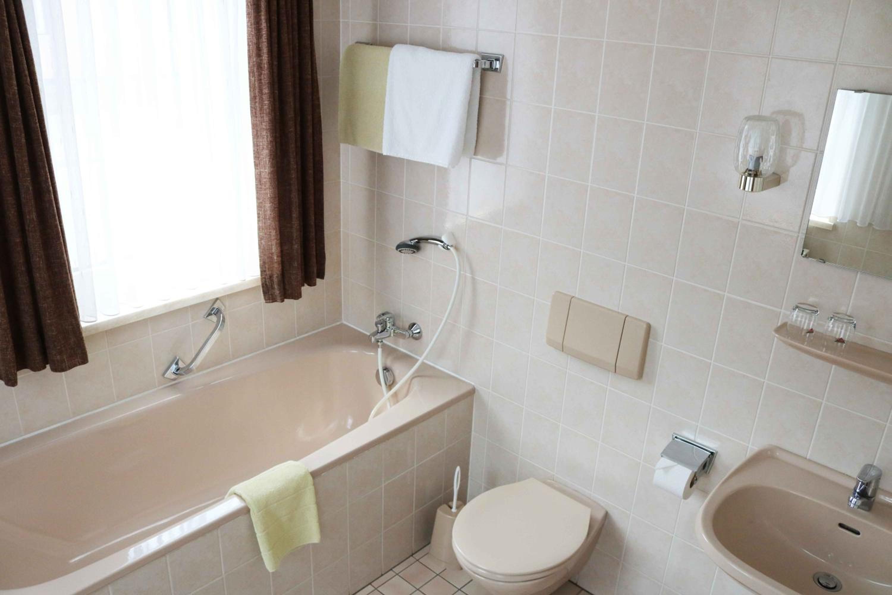 Double Room - Photo 3