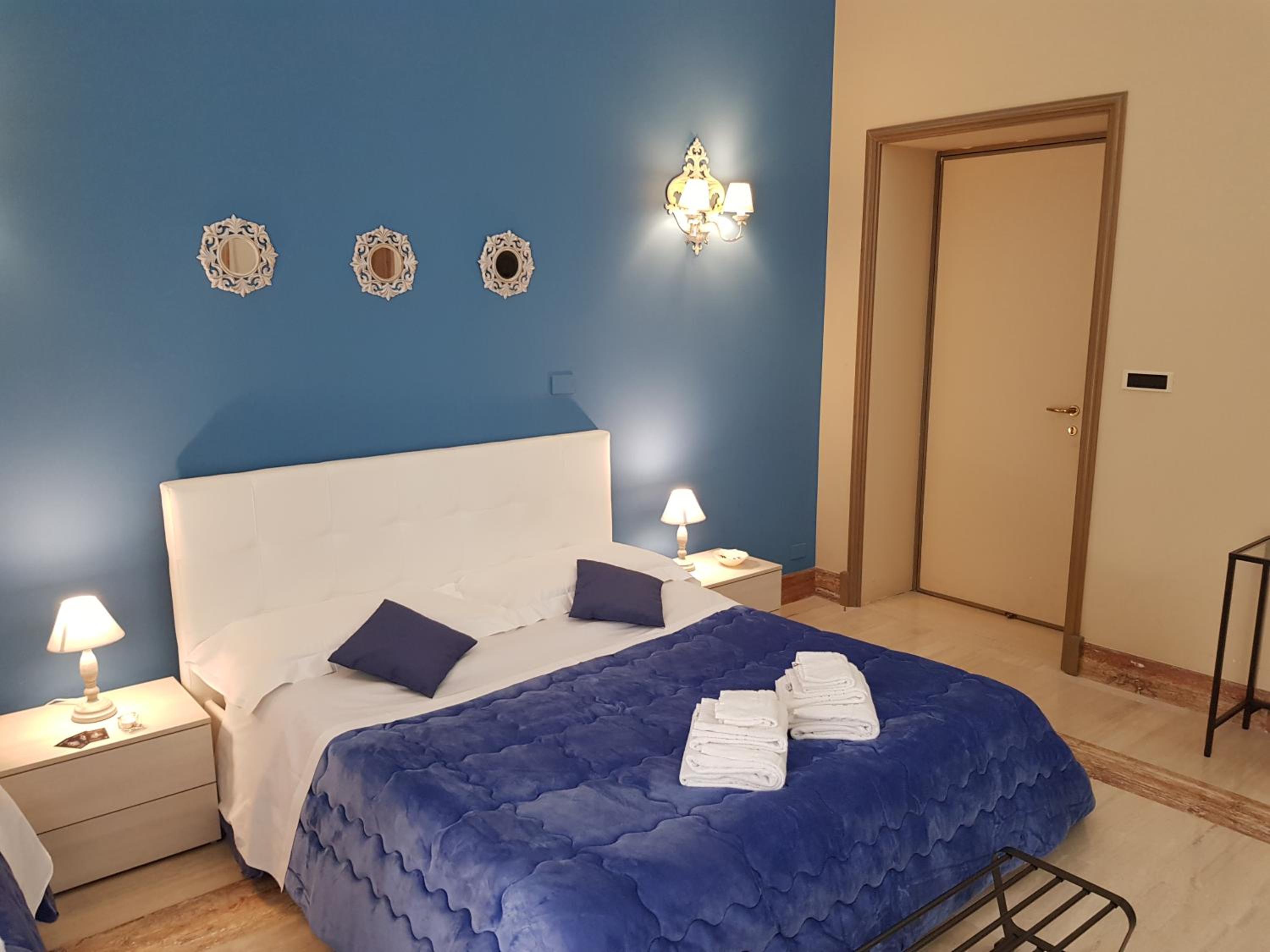 Quadruple Room with Private Bathroom photo 2
