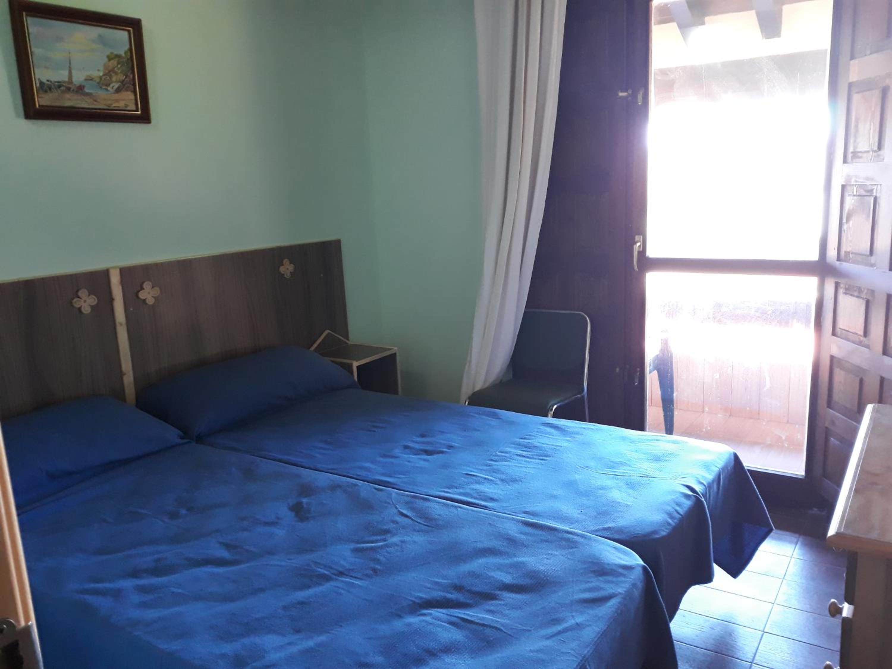 Two-Bedroom Apartment (3-4 Adults) photo 3