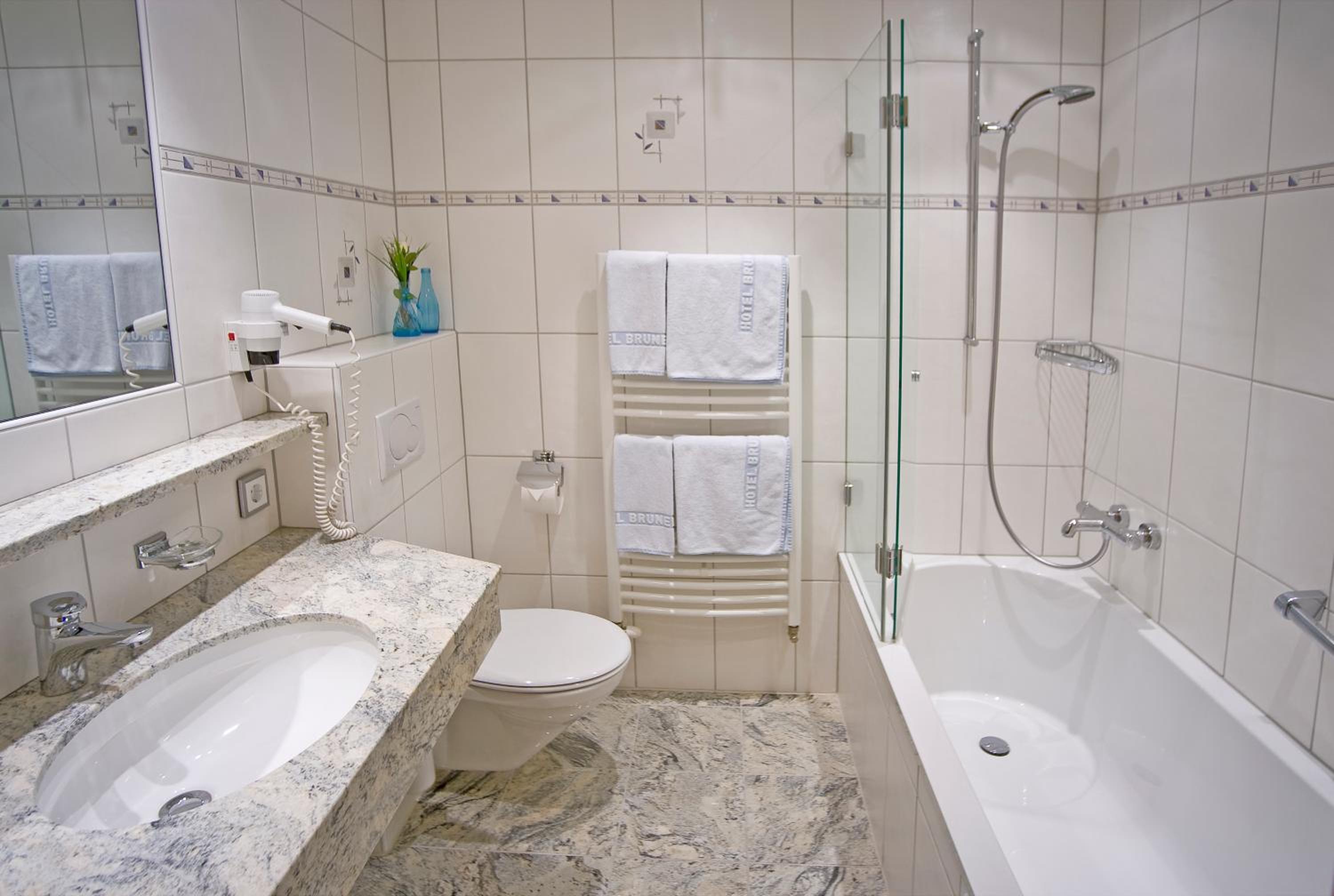 Double Room - Photo 4