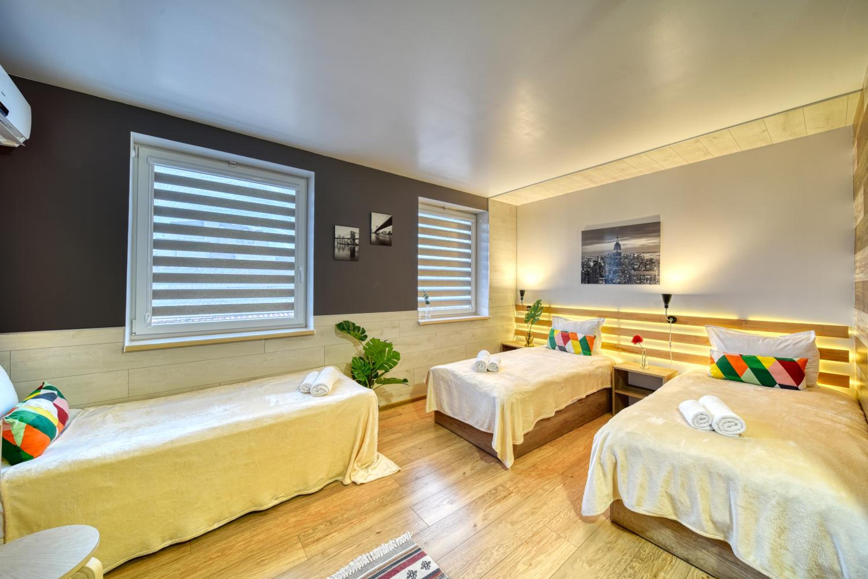 Deluxe Triple Room photo 3