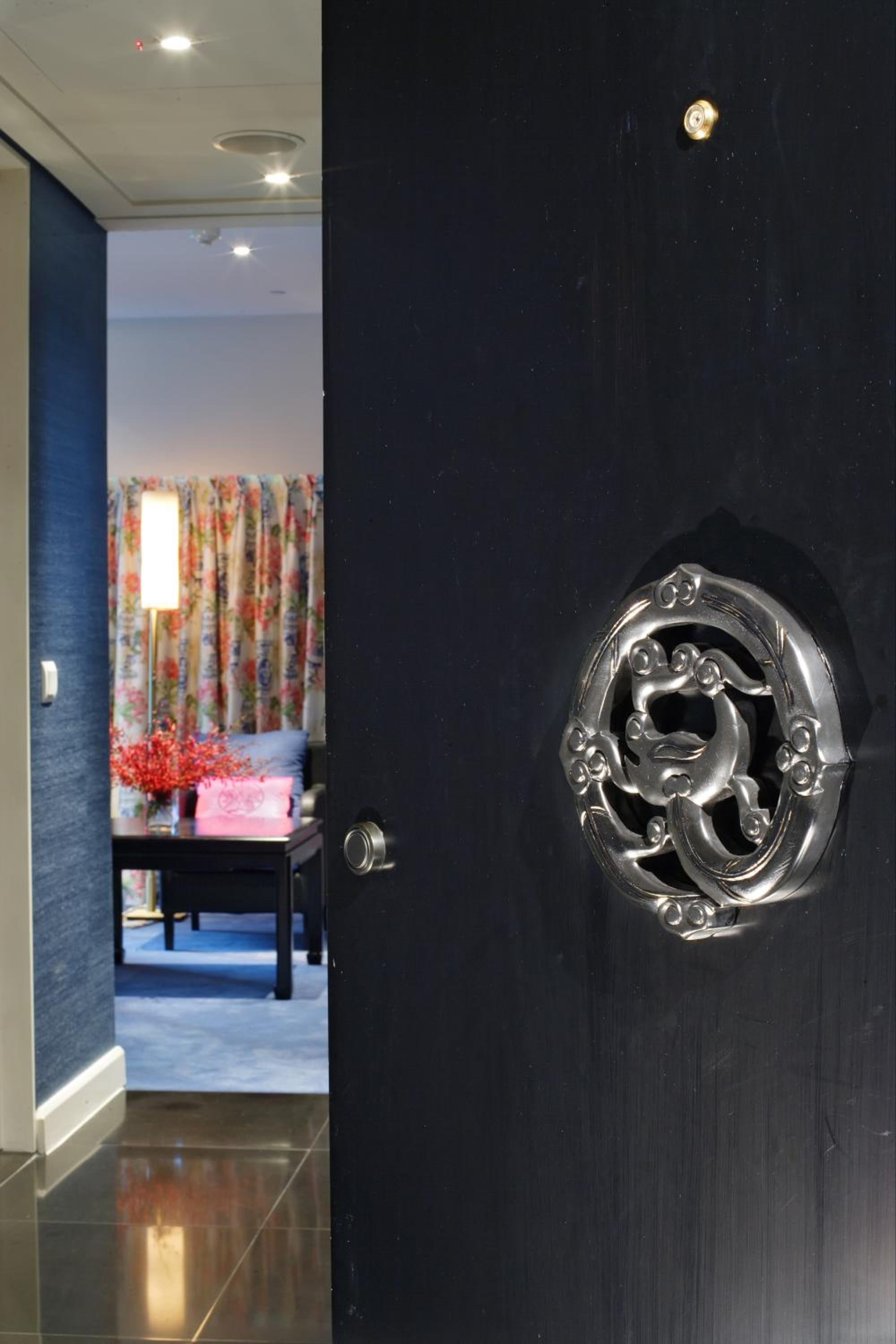 Signature Premier King Room