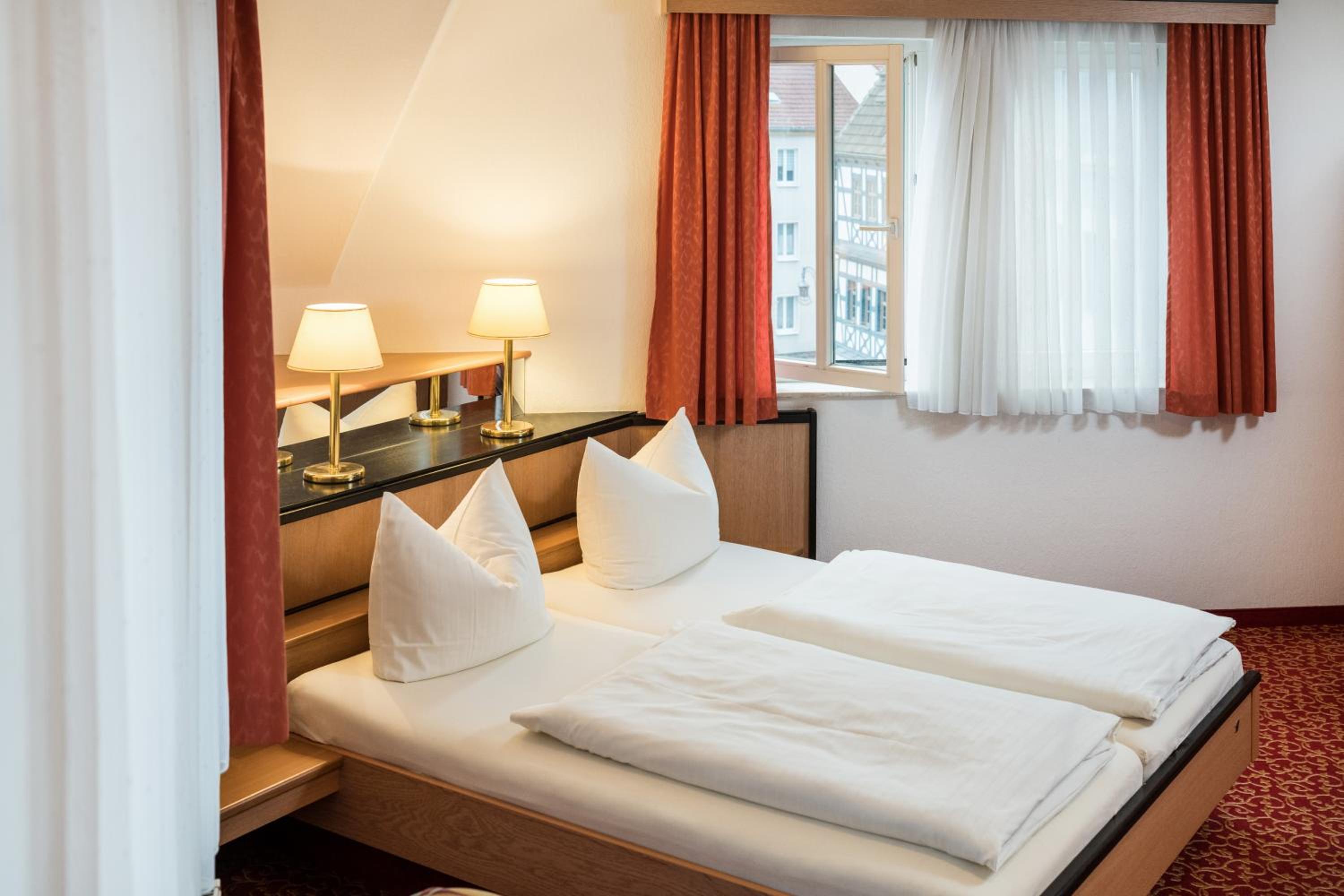 Double Room - Photo 4