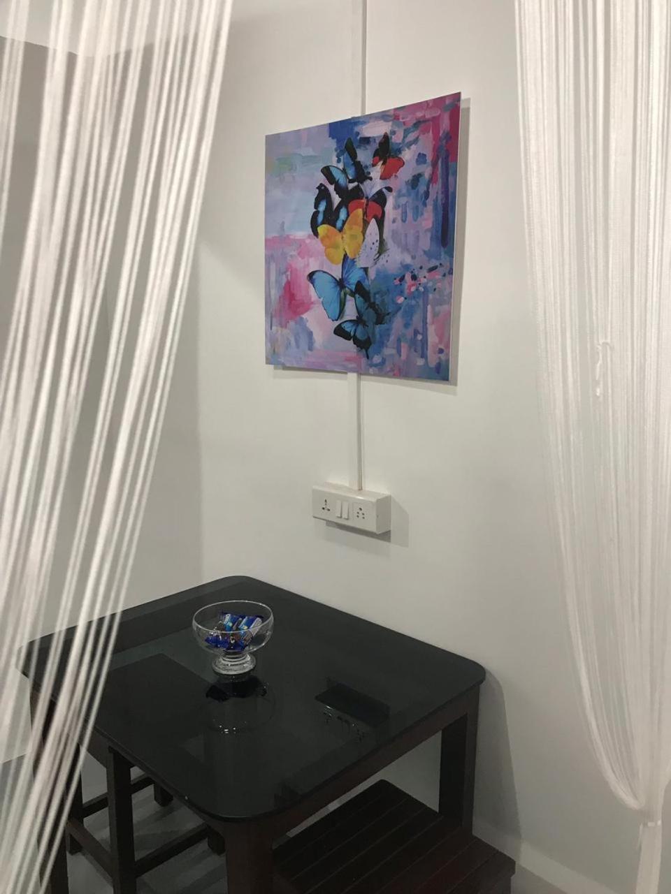 Deluxe Double Room with Shower (Non AC) - Photo 8