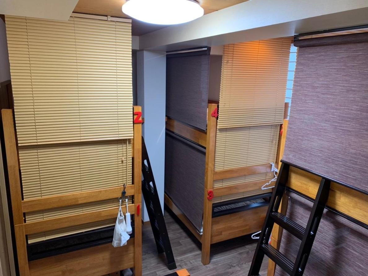 Single Bed in Male Dormitory Room photo 3