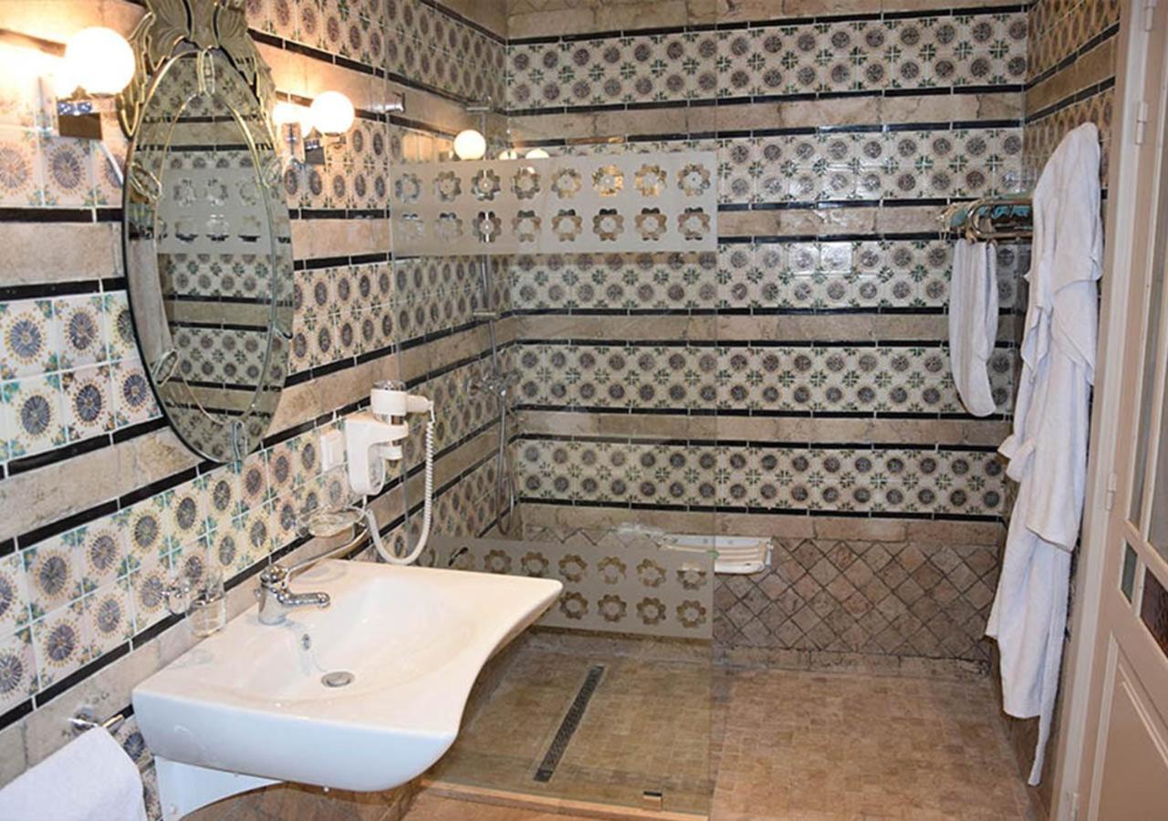 Suite photo 2