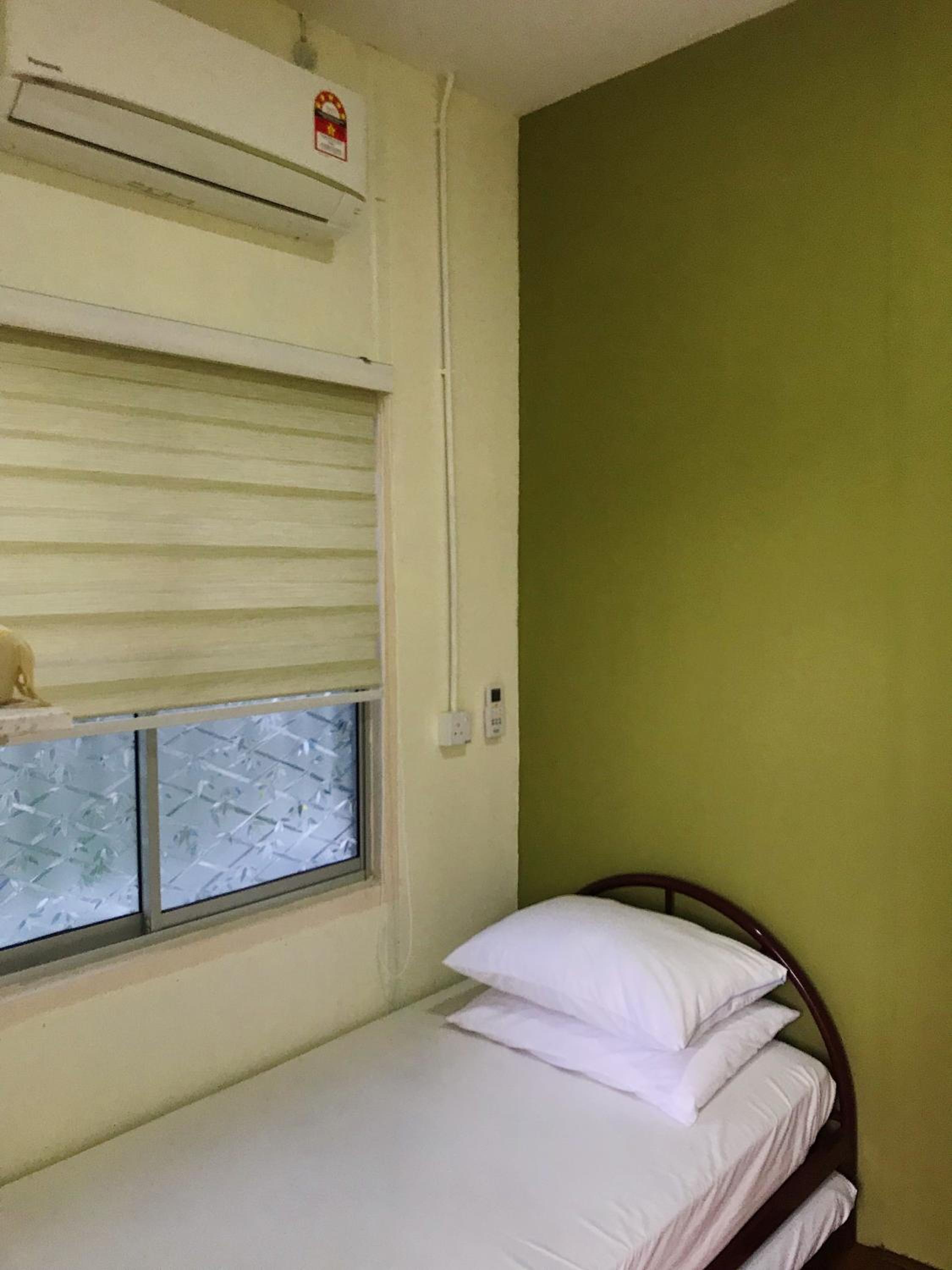 Budget Double Room photo 3